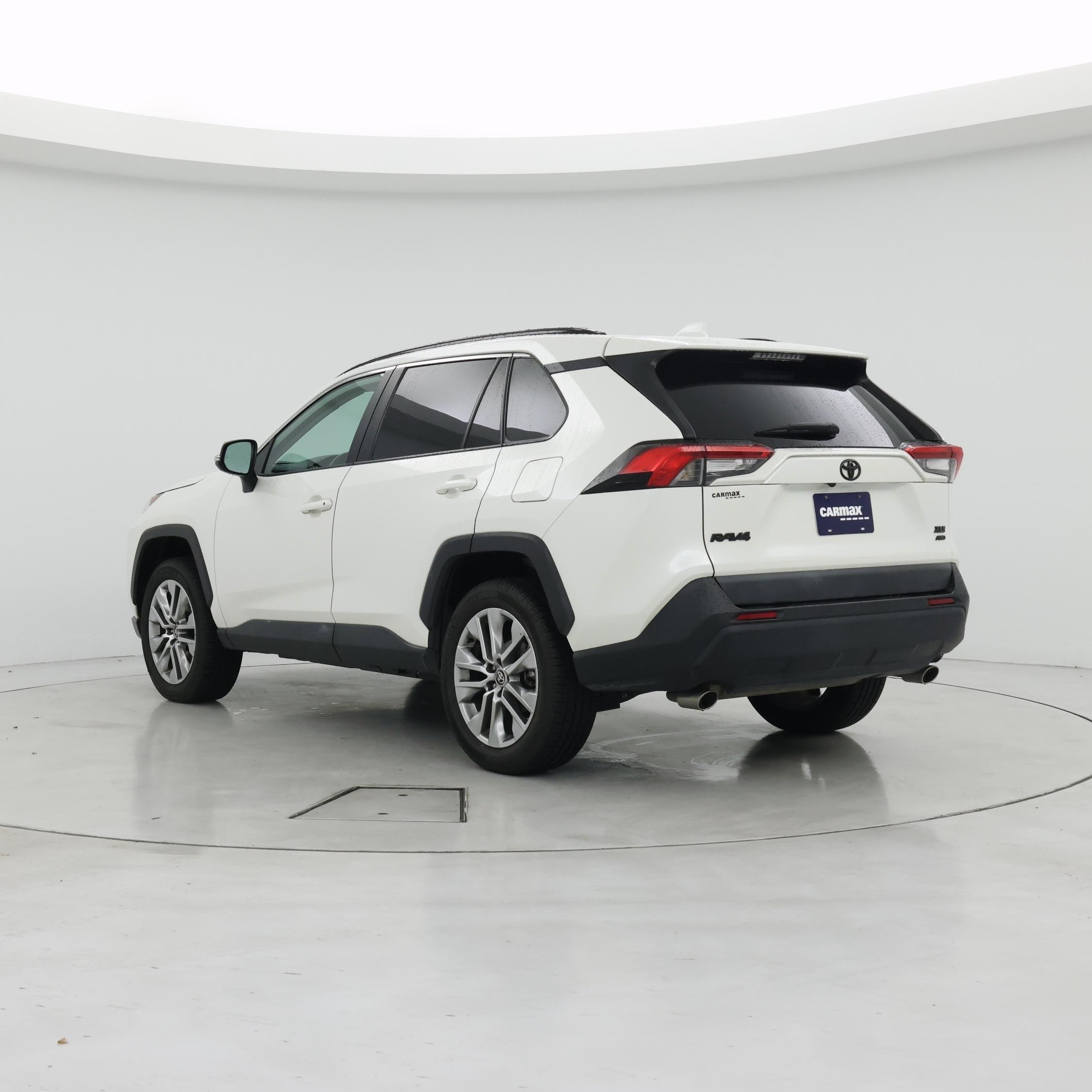 Thumbnail: 2022 Toyota RAV4 - 2