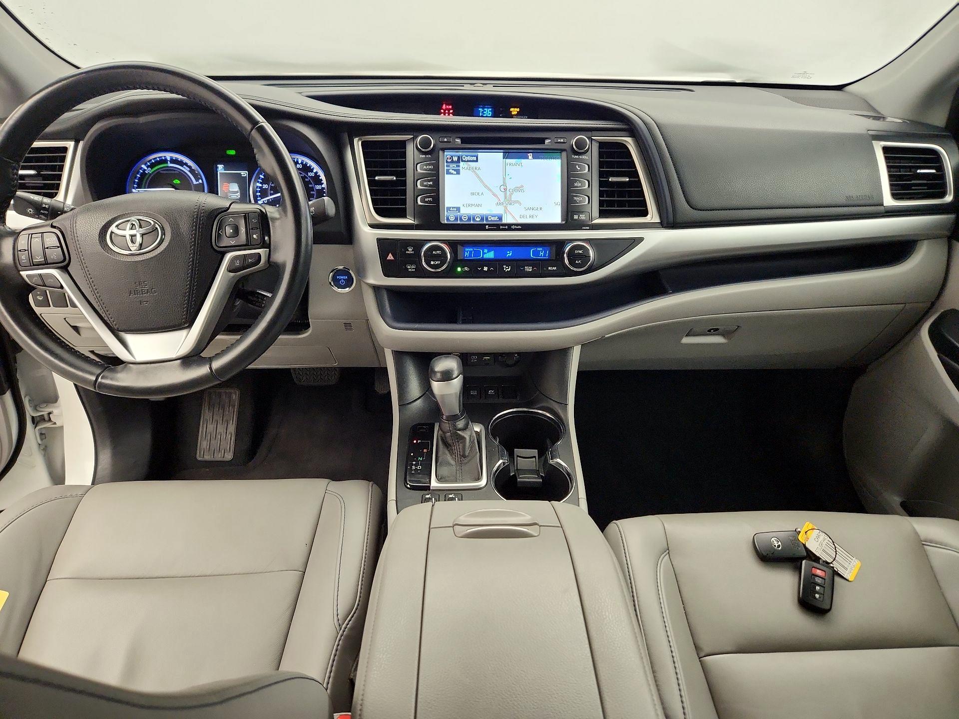 Thumbnail: 2019 Toyota Highlander - 9