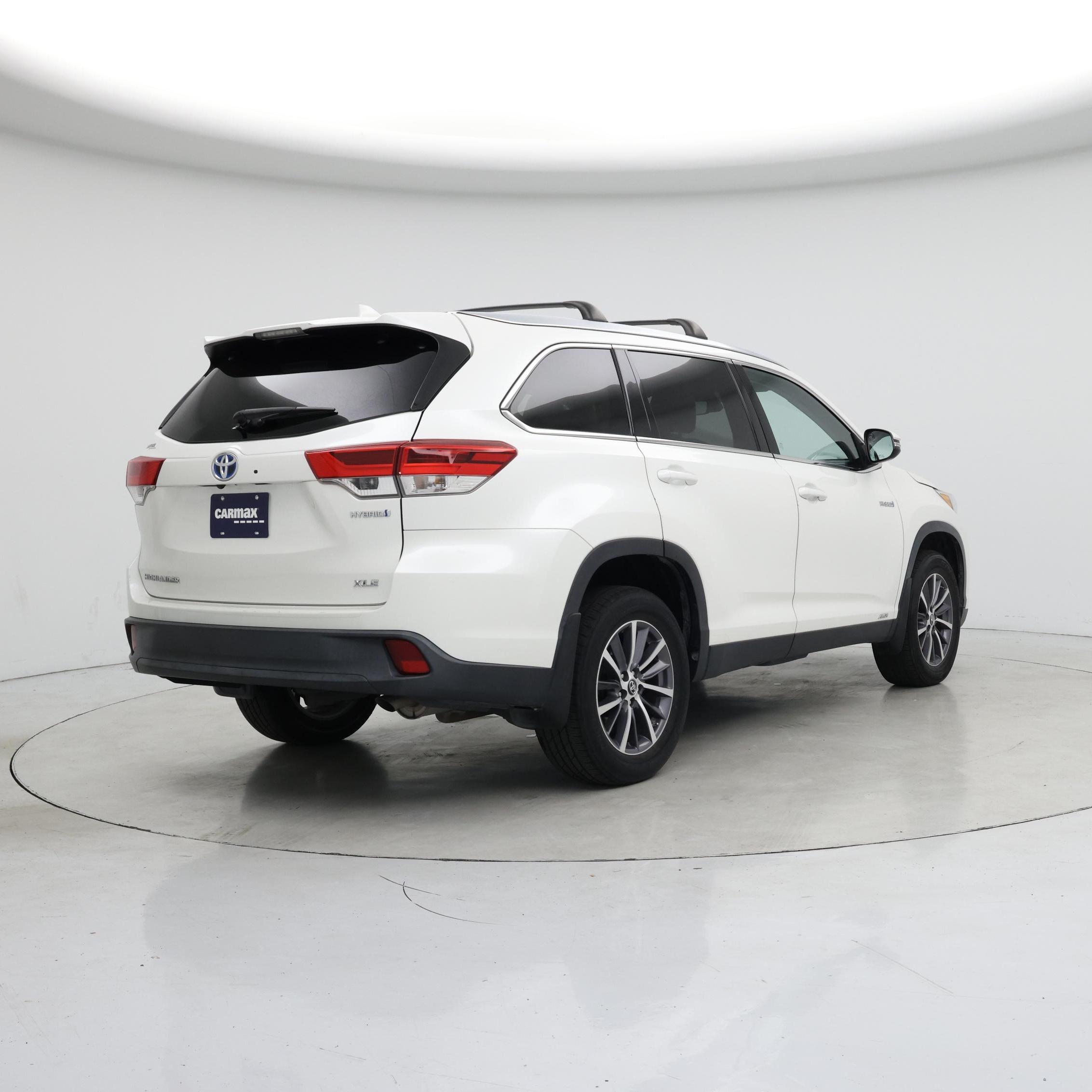 Thumbnail: 2019 Toyota Highlander - 8
