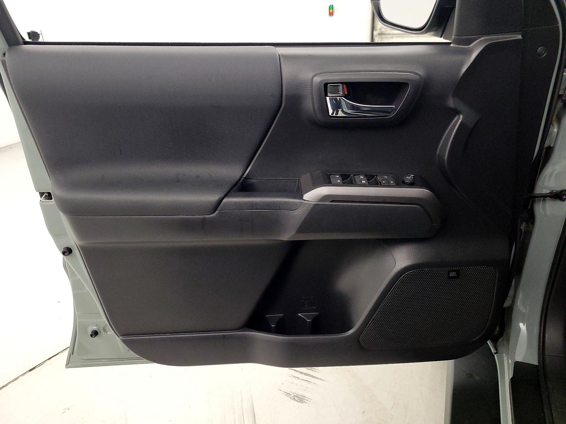 Thumbnail: 2023 Toyota Tacoma - 12