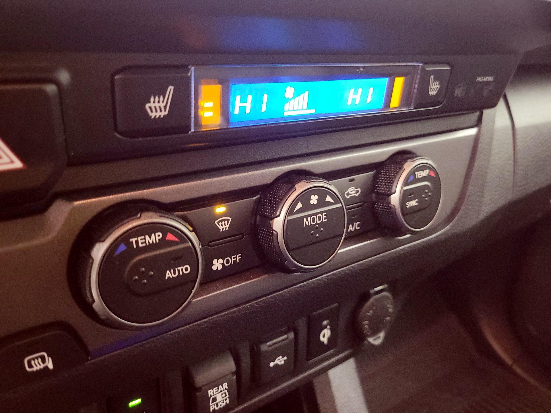 Thumbnail: 2023 Toyota Tacoma - 16