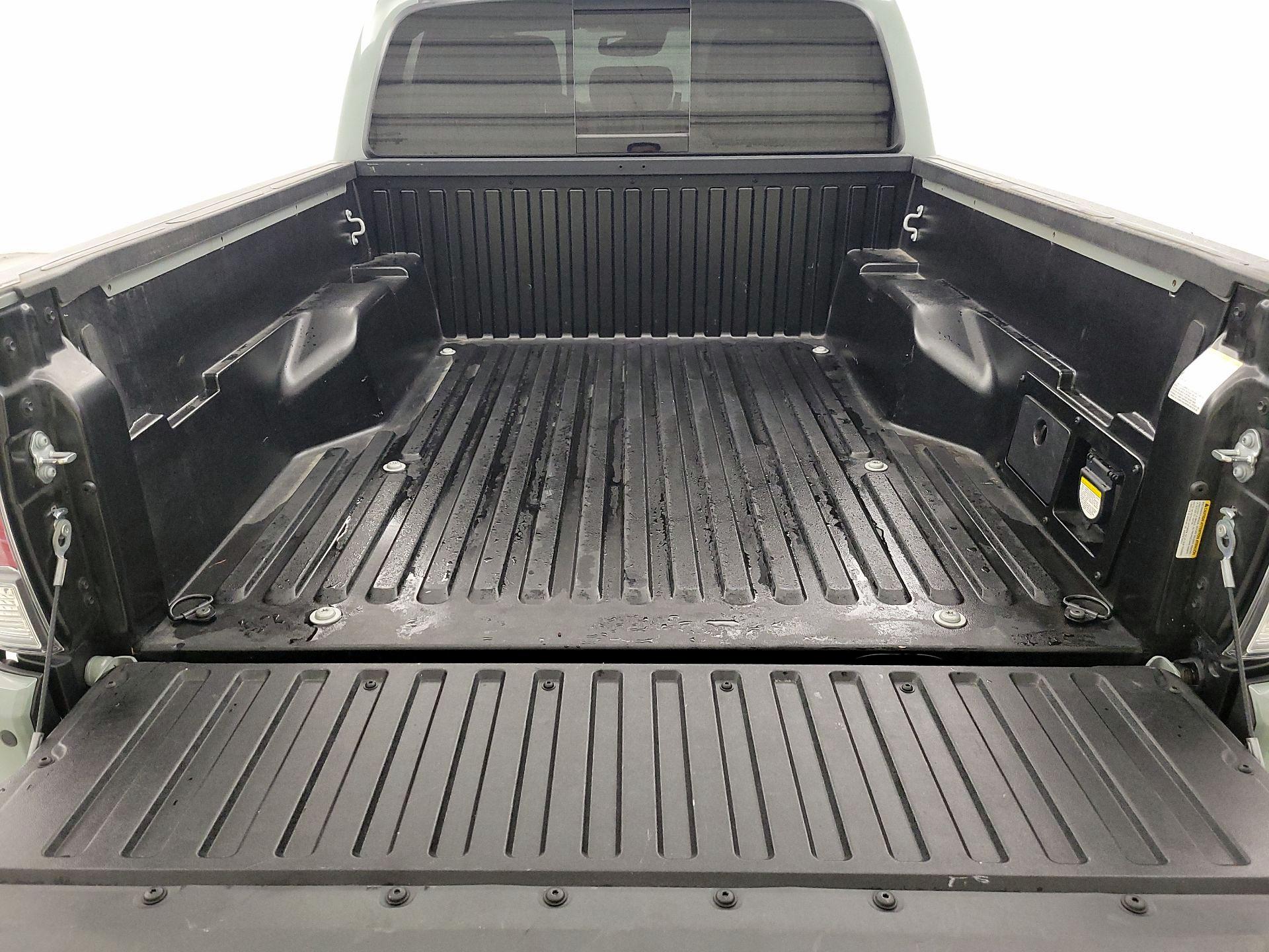 Thumbnail: 2023 Toyota Tacoma - 19