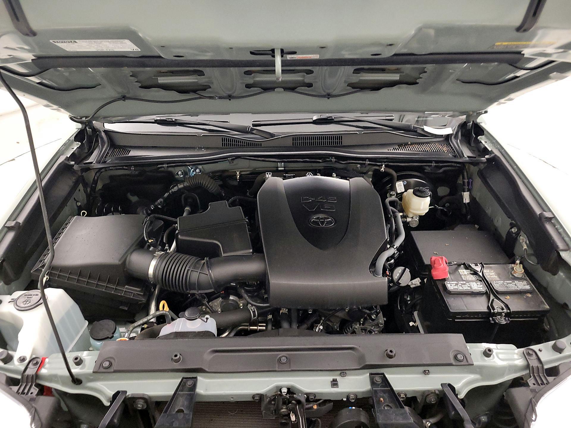 Thumbnail: 2023 Toyota Tacoma - 20