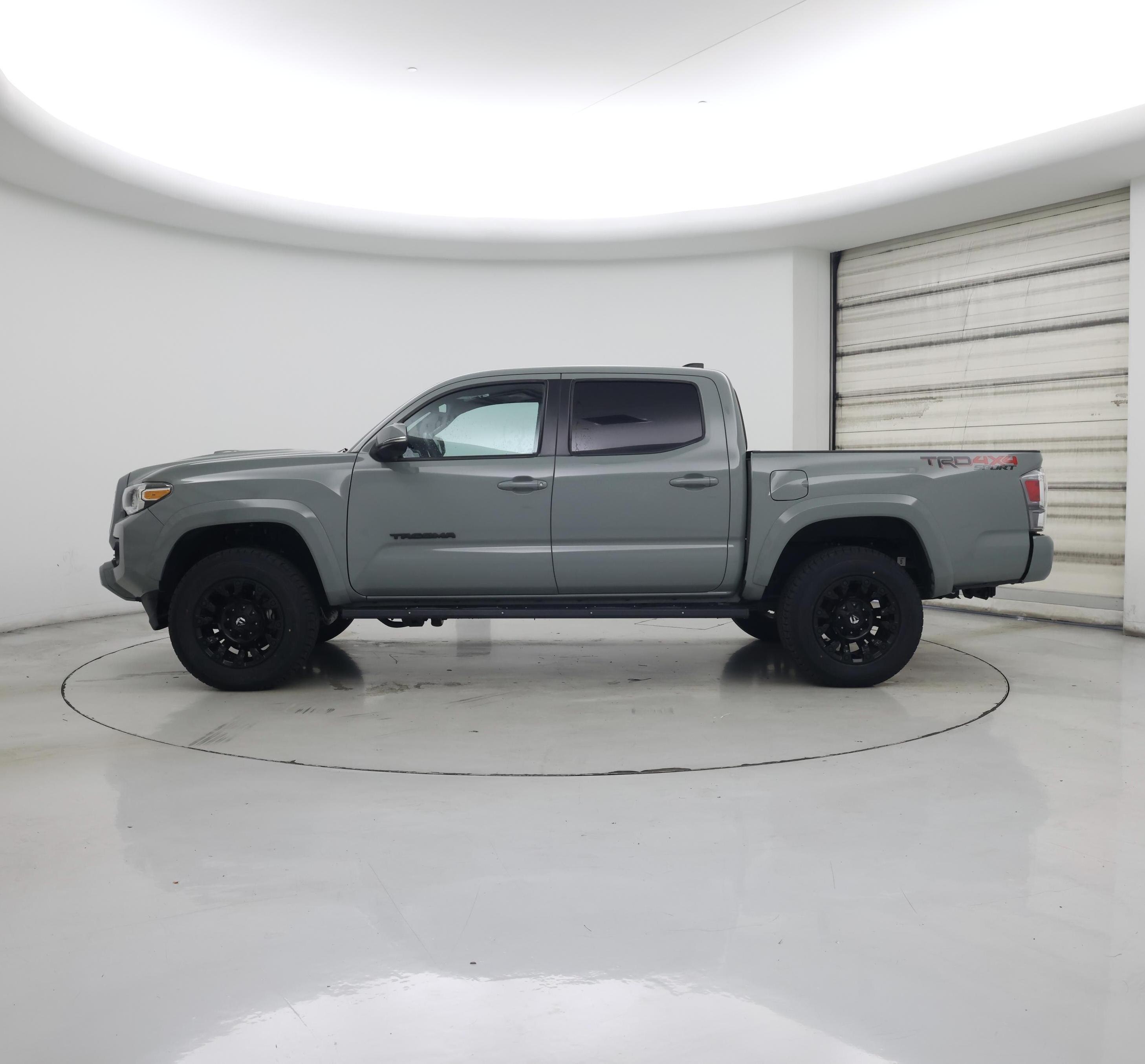 Thumbnail: 2023 Toyota Tacoma - 3