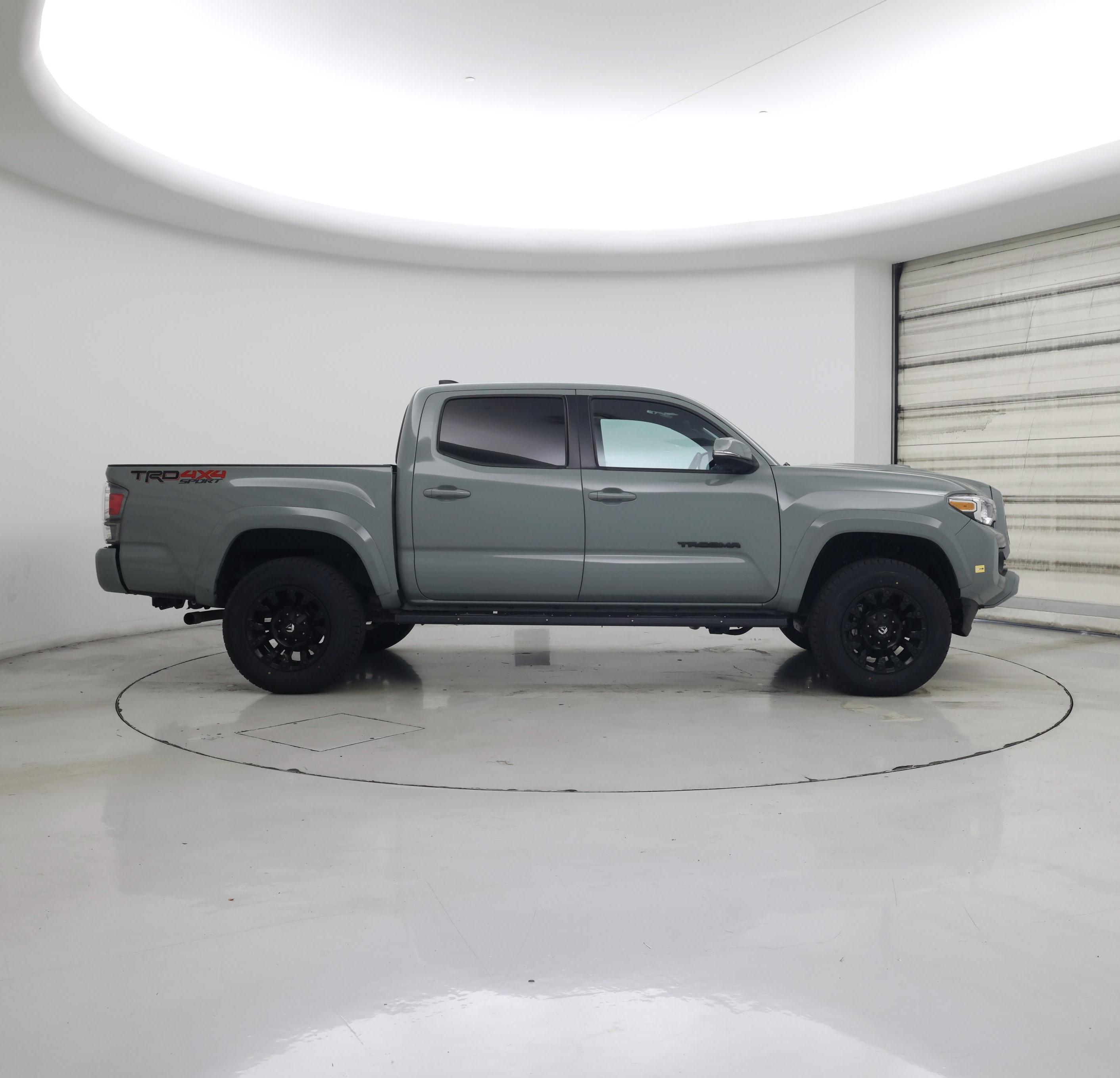 Thumbnail: 2023 Toyota Tacoma - 7