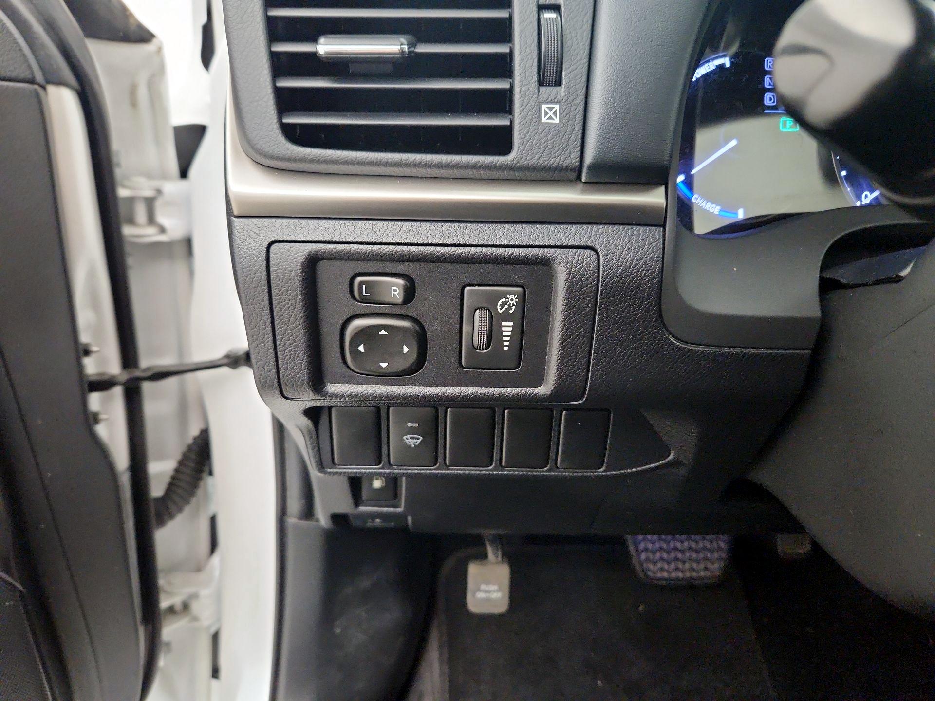 Thumbnail: 2015 Lexus CT - 13