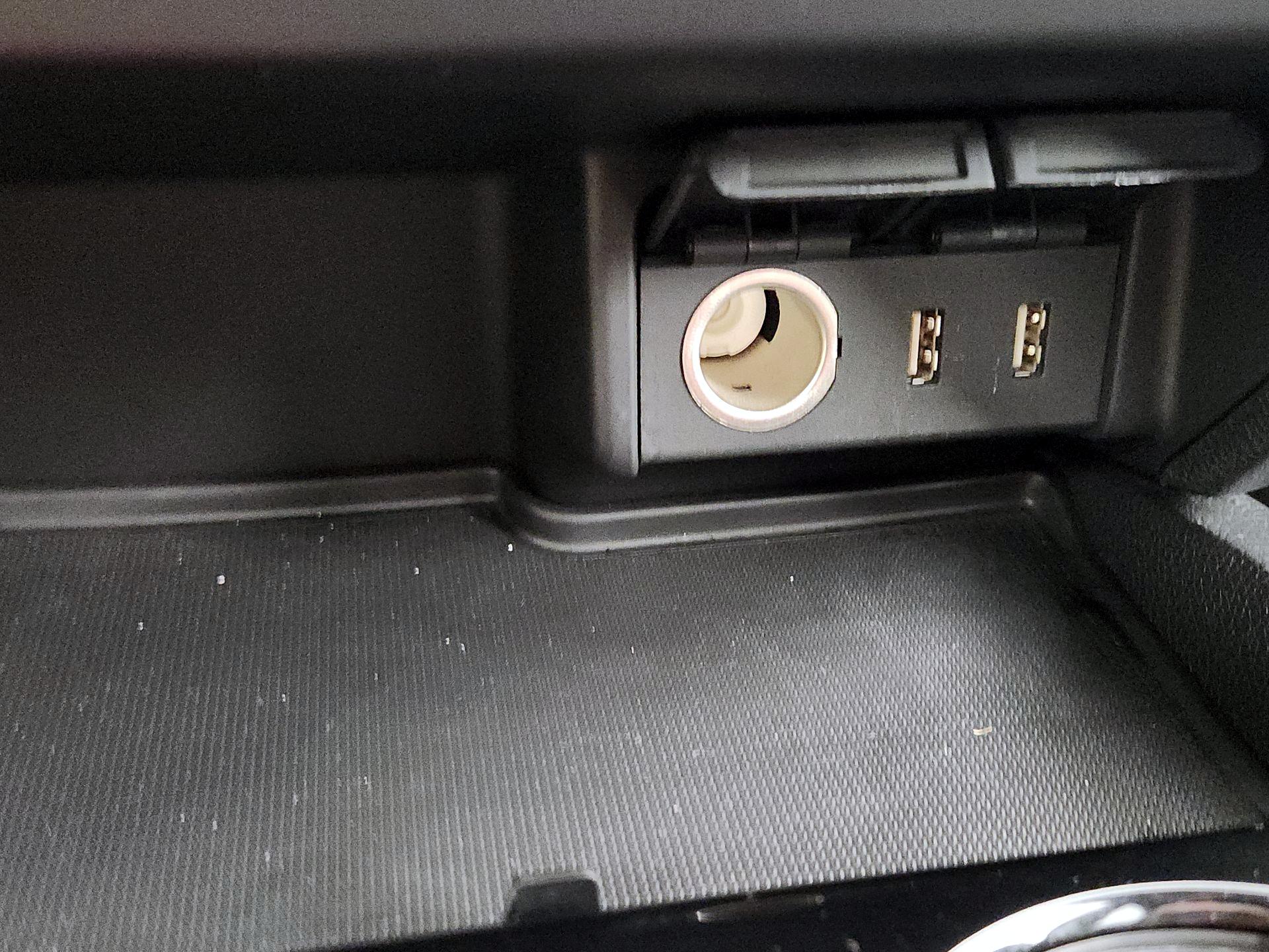 Thumbnail: 2018 Honda Pilot - 18