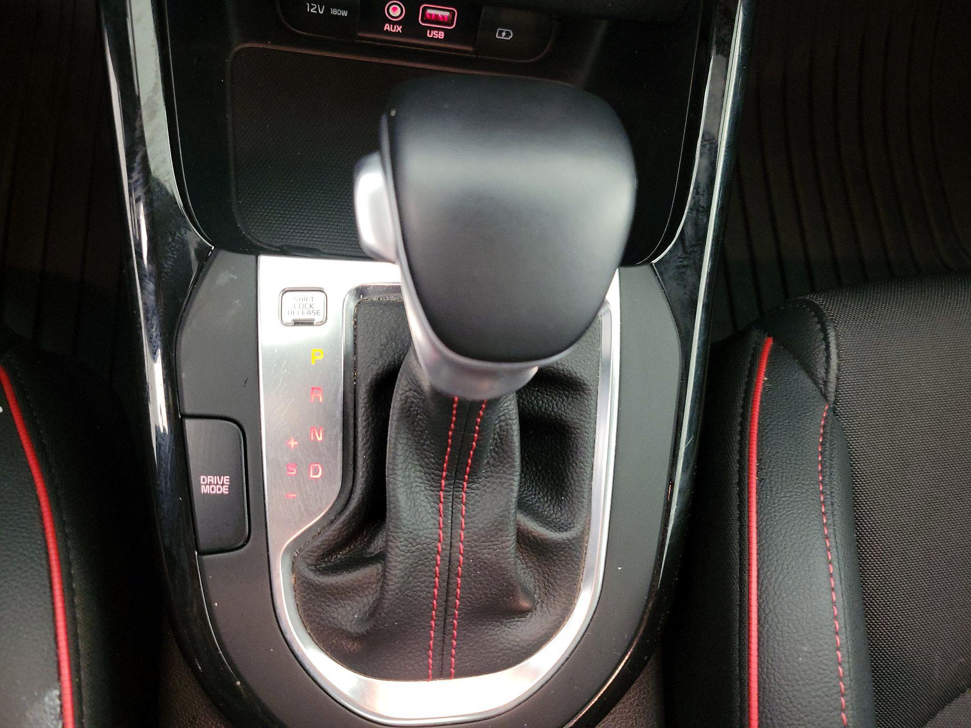 Thumbnail: 2021 Kia Forte - 17