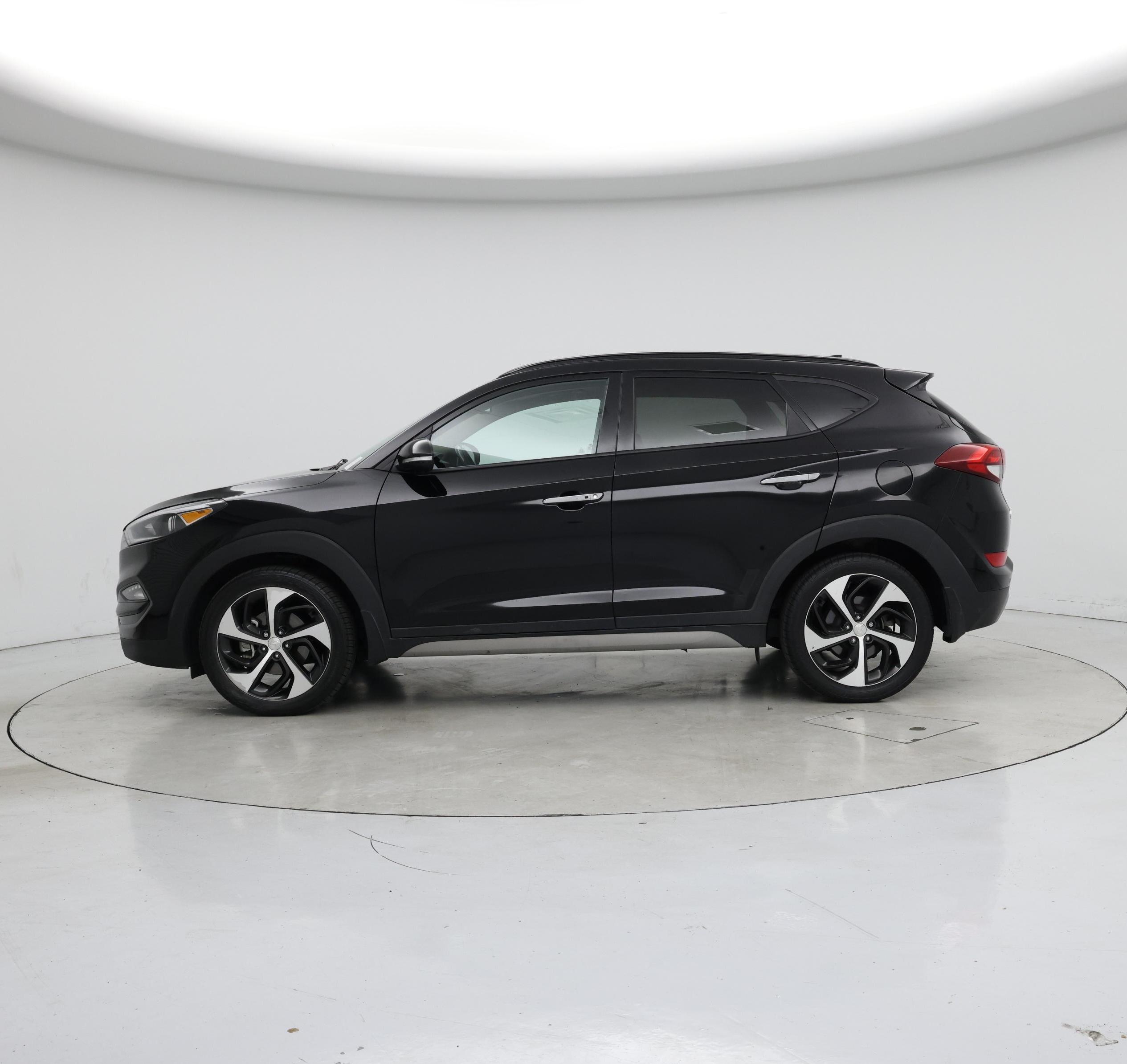 Thumbnail: 2018 Hyundai Tucson - 3