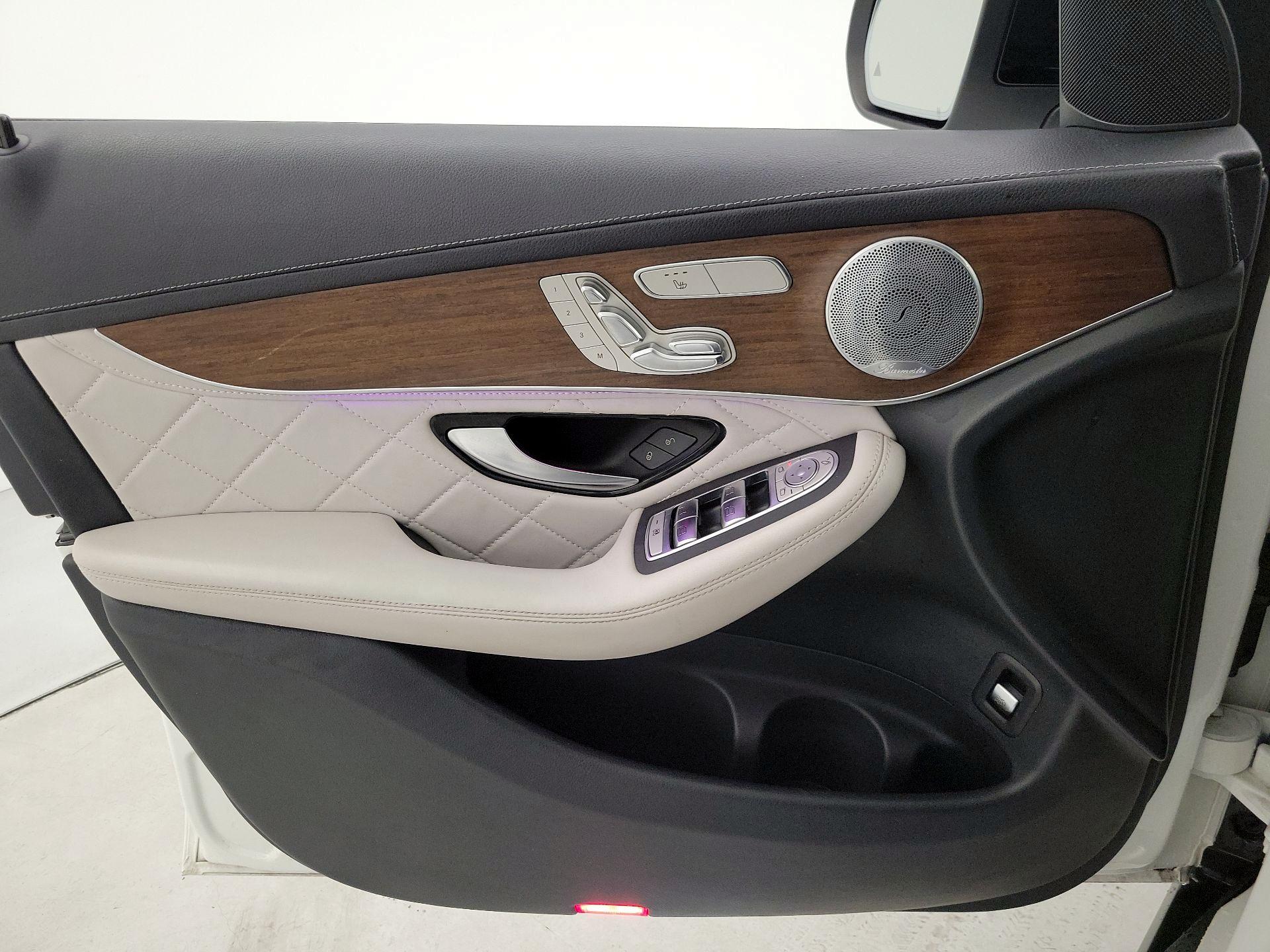 Thumbnail: 2020 Mercedes-Benz GLC - 12