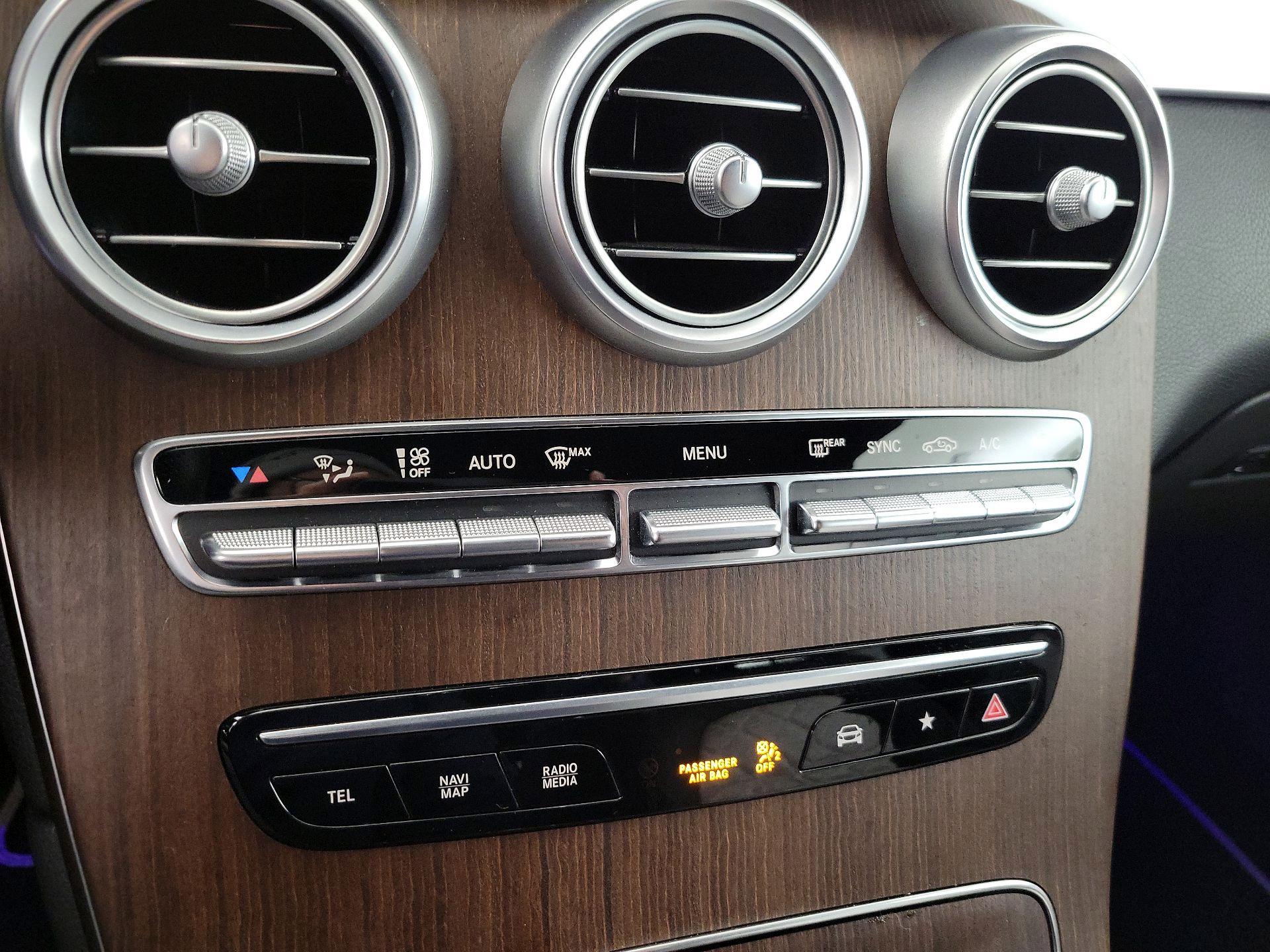 Thumbnail: 2020 Mercedes-Benz GLC - 15