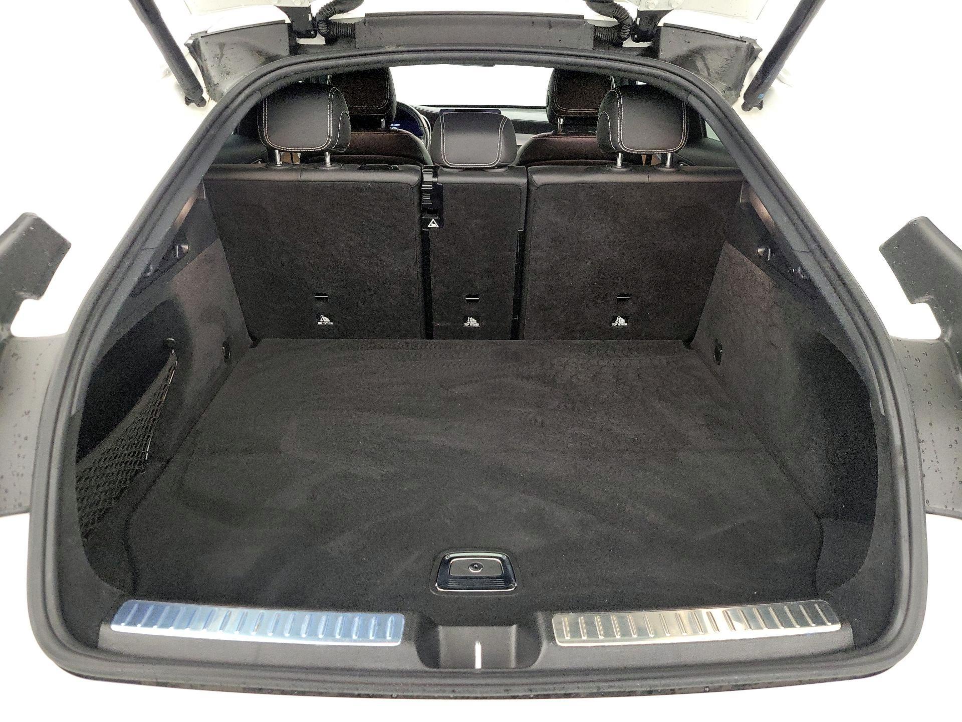 Thumbnail: 2020 Mercedes-Benz GLC - 19