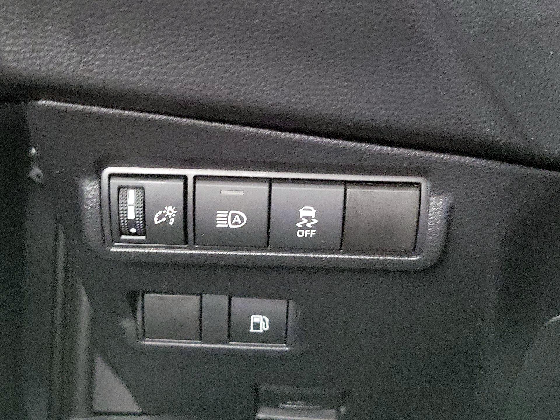 Thumbnail: 2025 Toyota Corolla Cross - 13