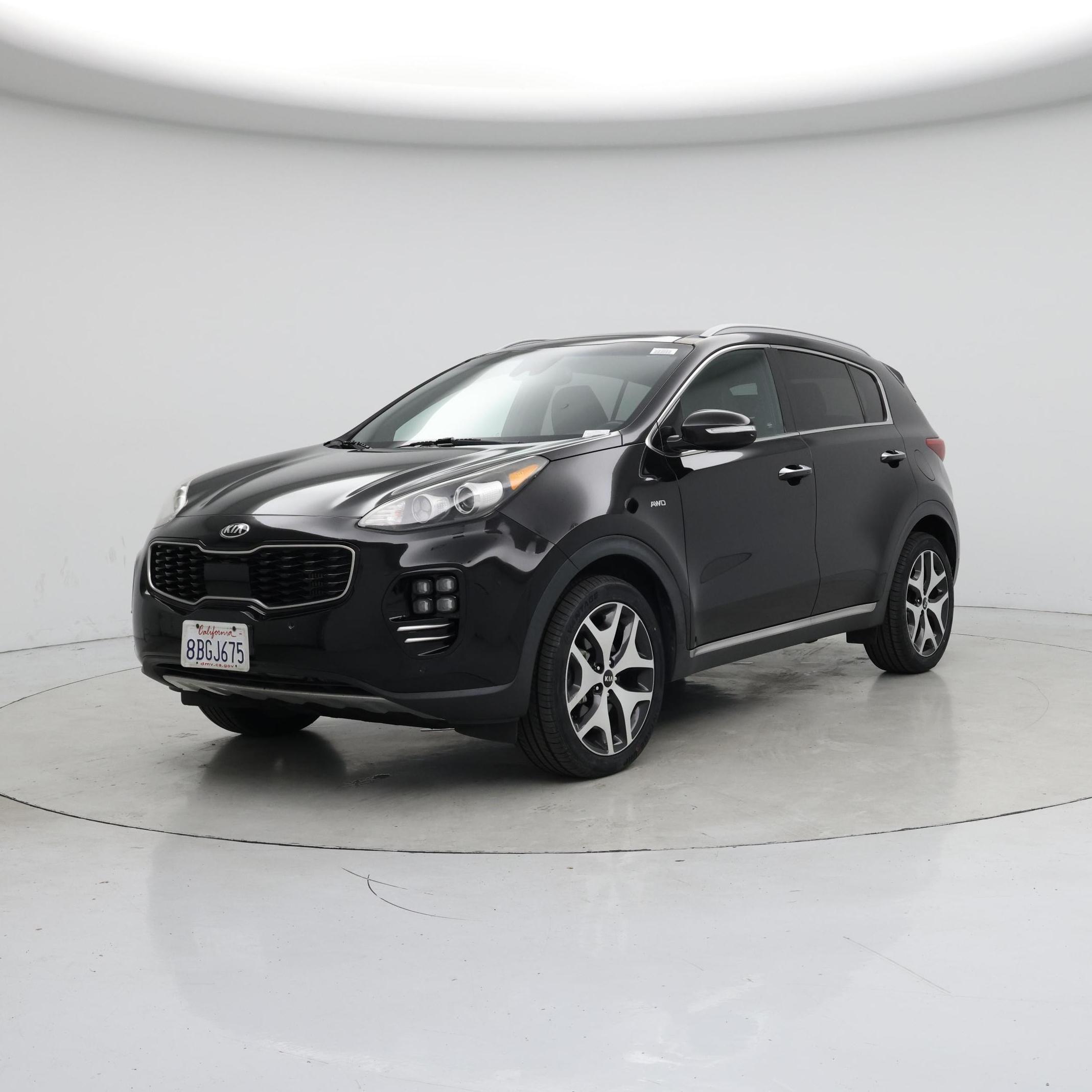 Thumbnail: 2017 Kia Sportage - 4