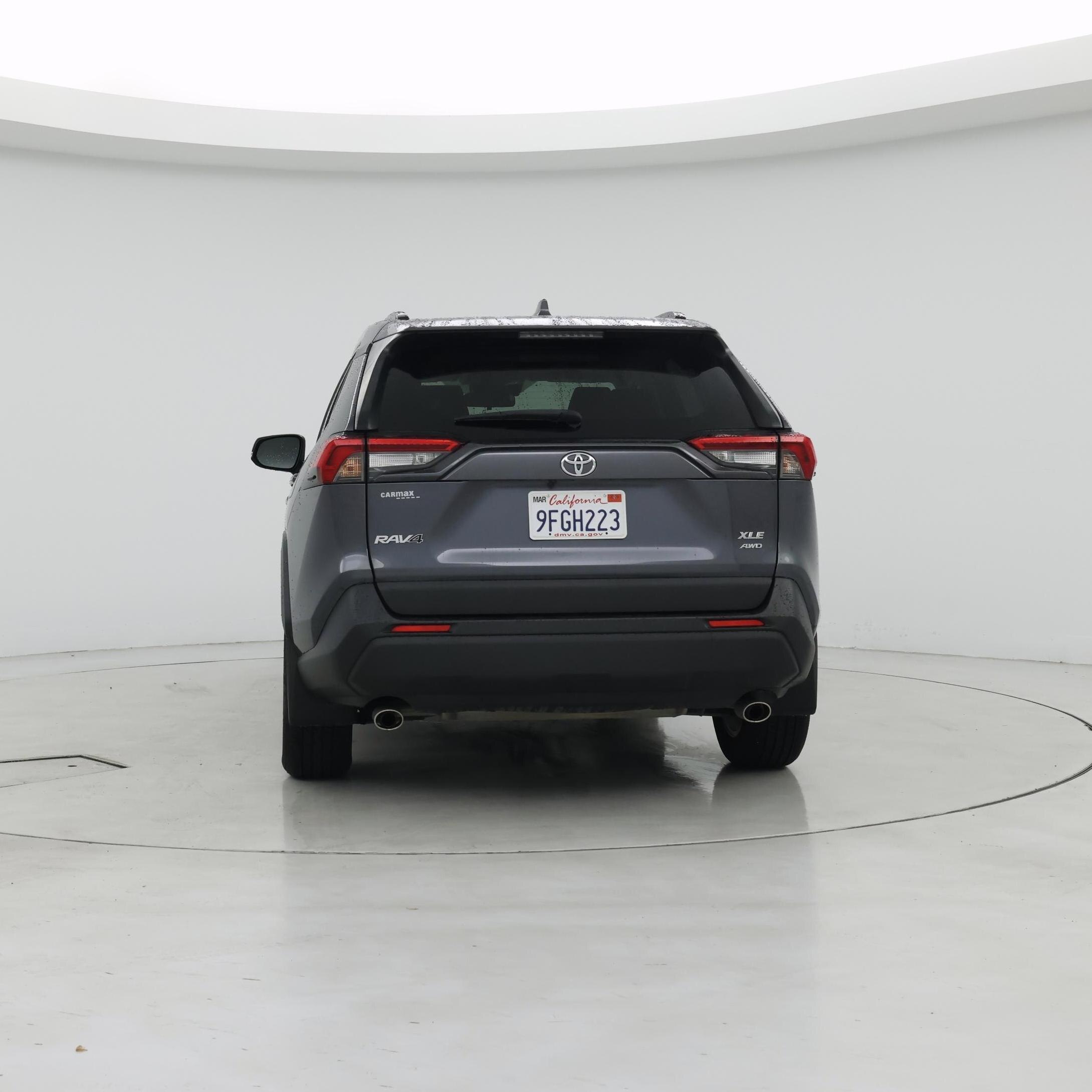 Thumbnail: 2019 Toyota RAV4 - 6