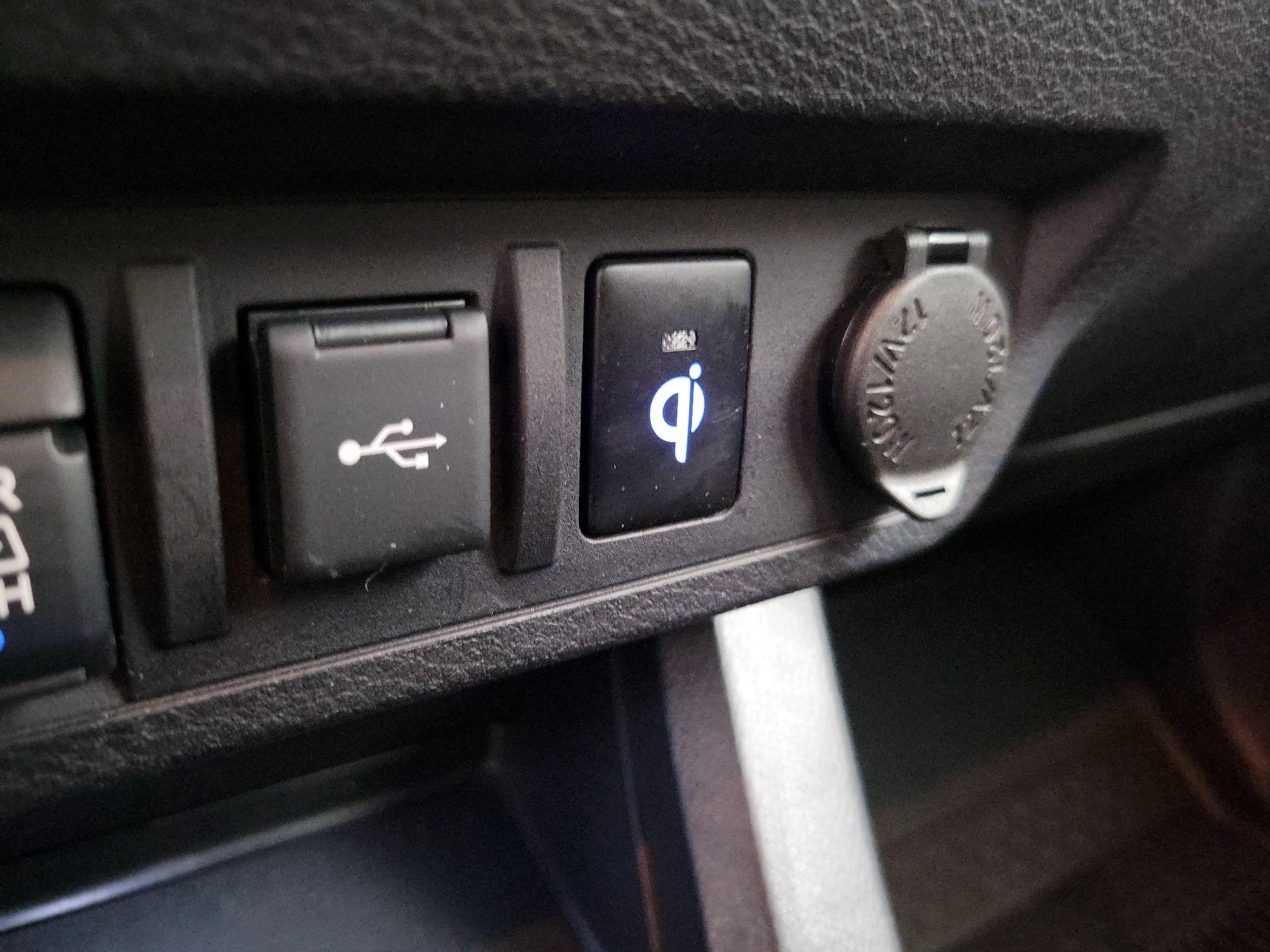 Thumbnail: 2020 Toyota Tacoma - 19