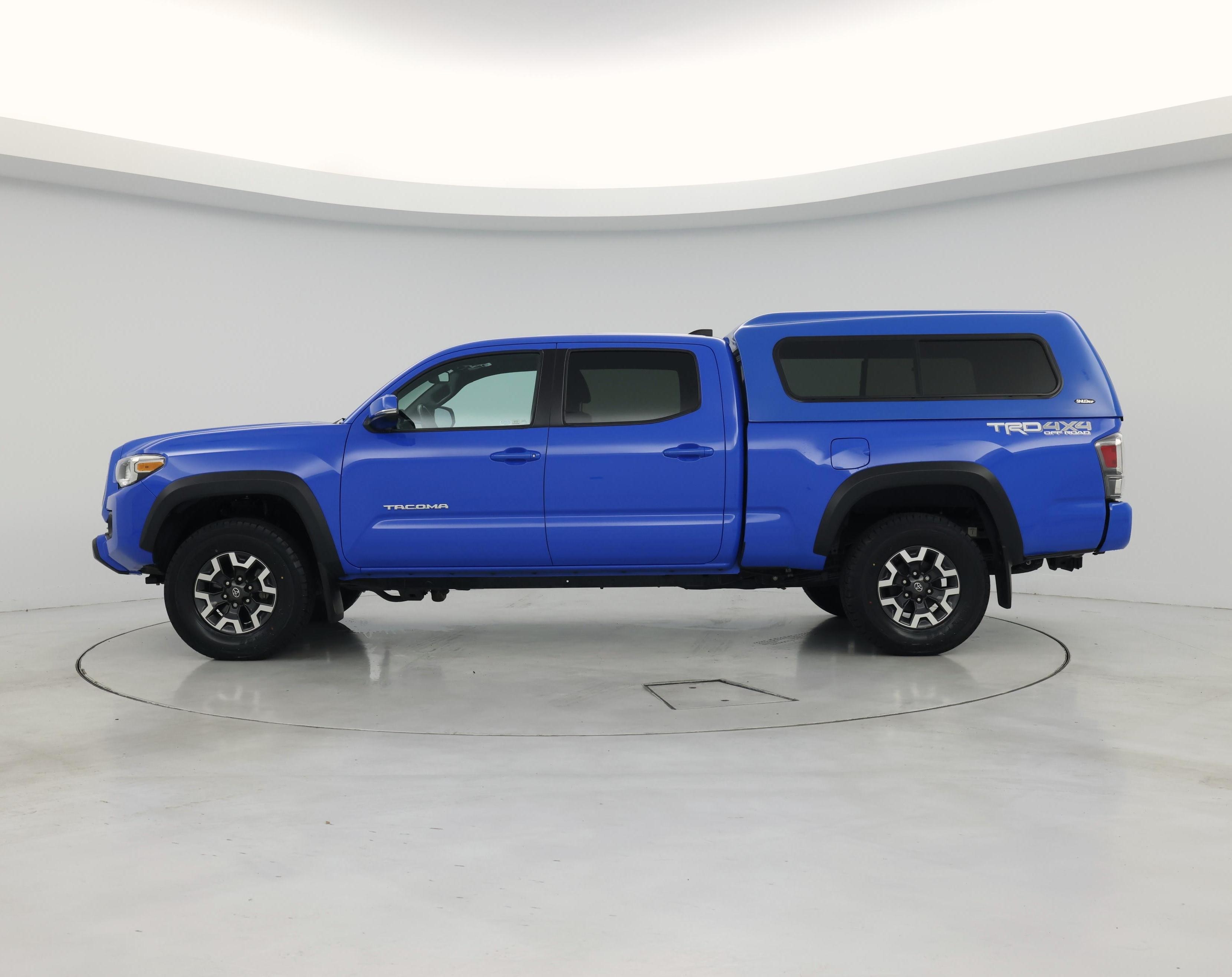 Thumbnail: 2020 Toyota Tacoma - 3