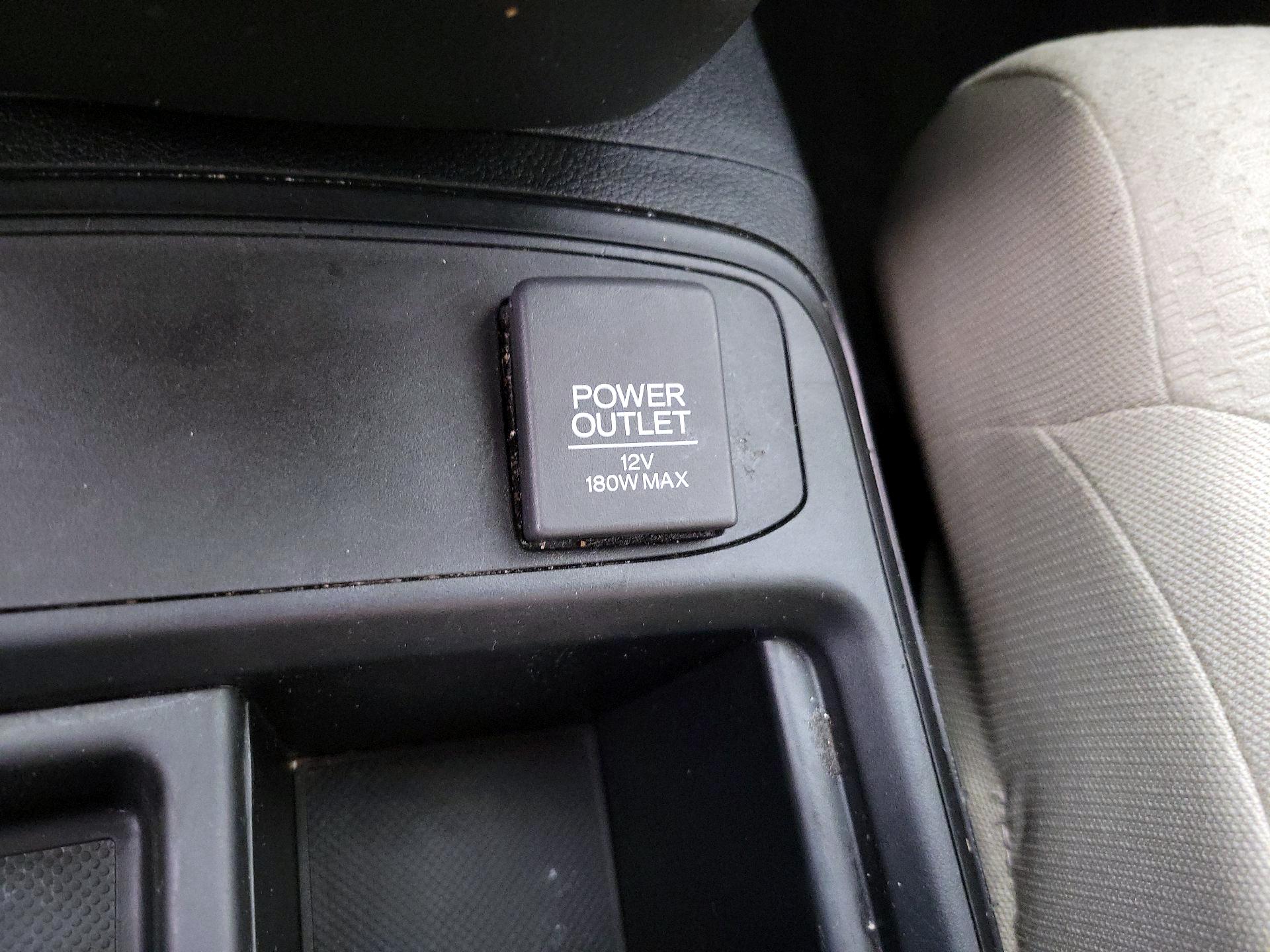 Thumbnail: 2016 Honda CR-V - 18