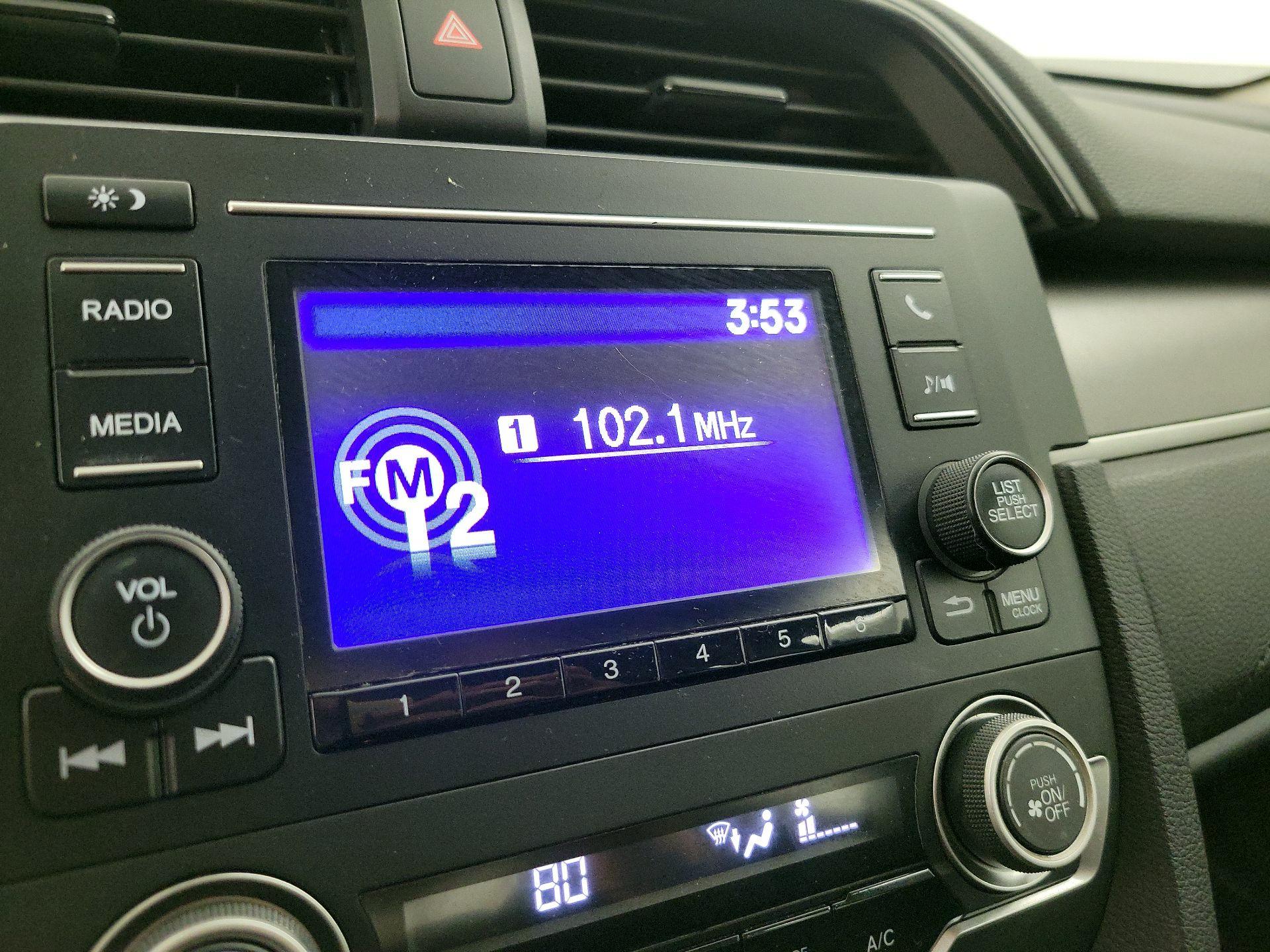 Thumbnail: 2017 Honda Civic - 15