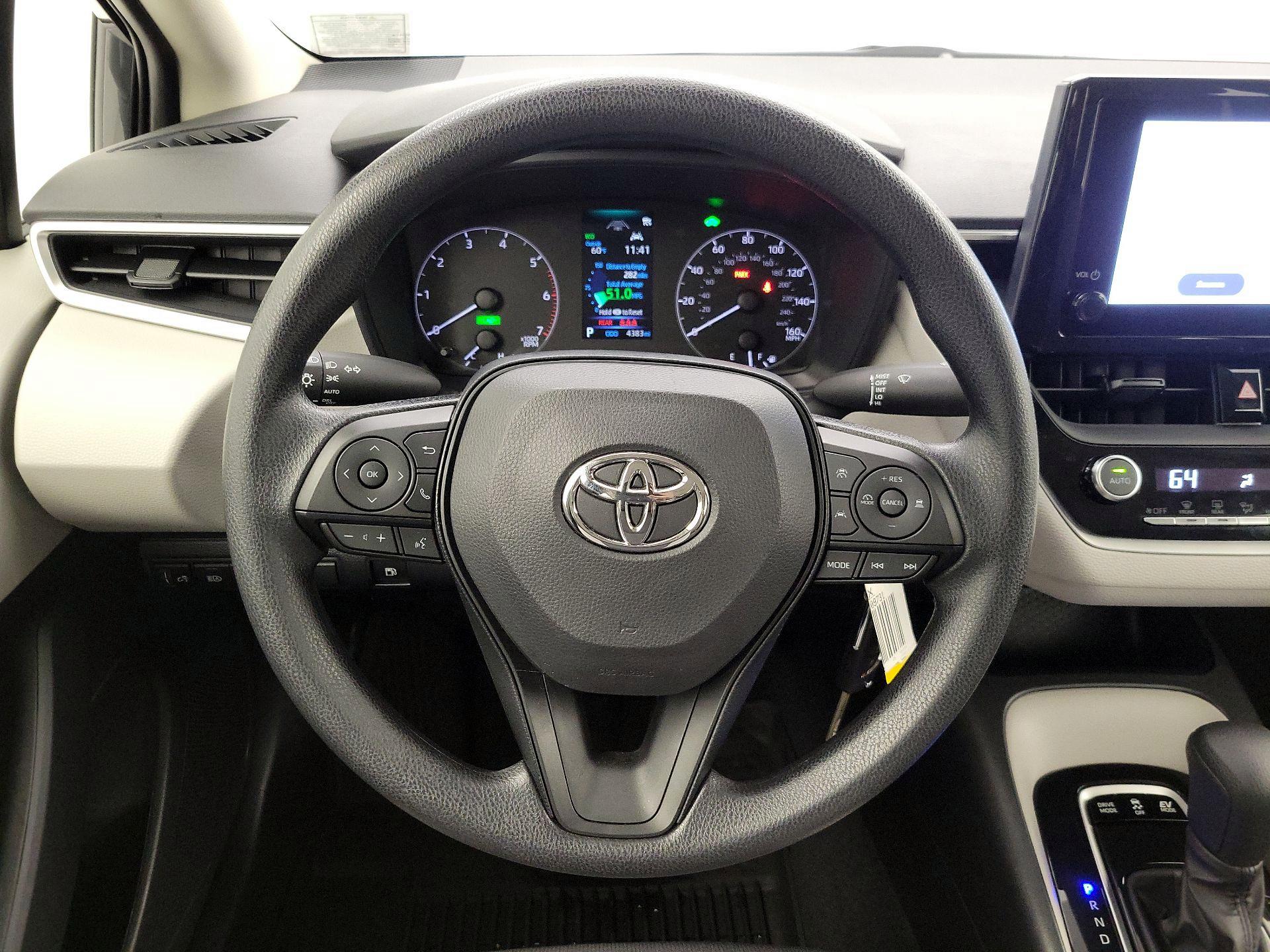 Thumbnail: 2025 Toyota Corolla - 10