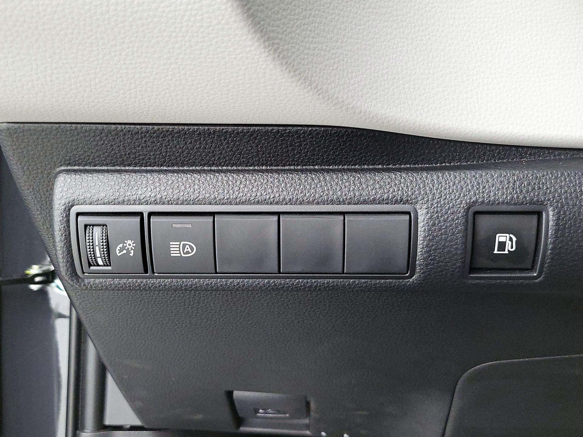 Thumbnail: 2025 Toyota Corolla - 13