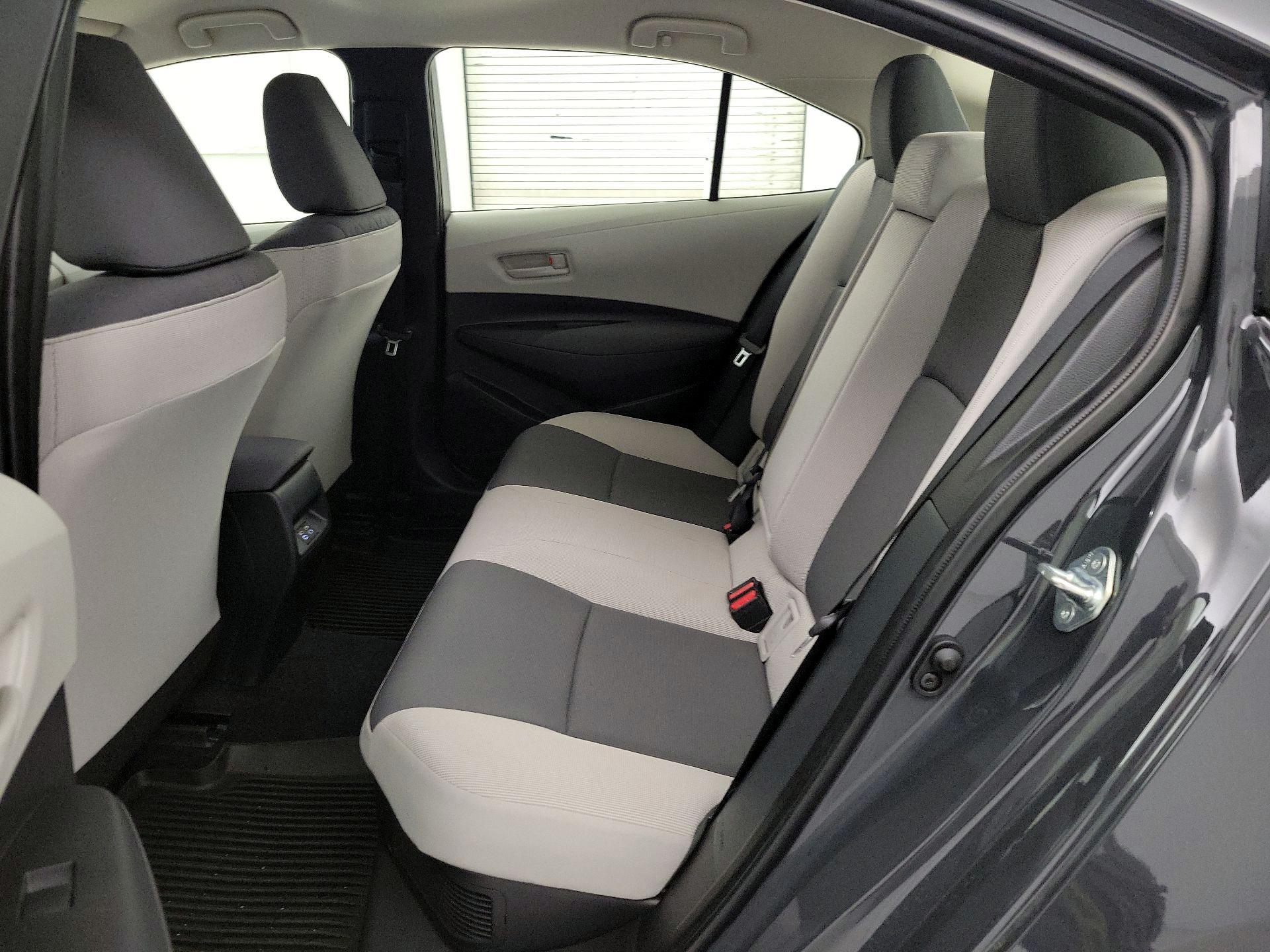 Thumbnail: 2025 Toyota Corolla - 18