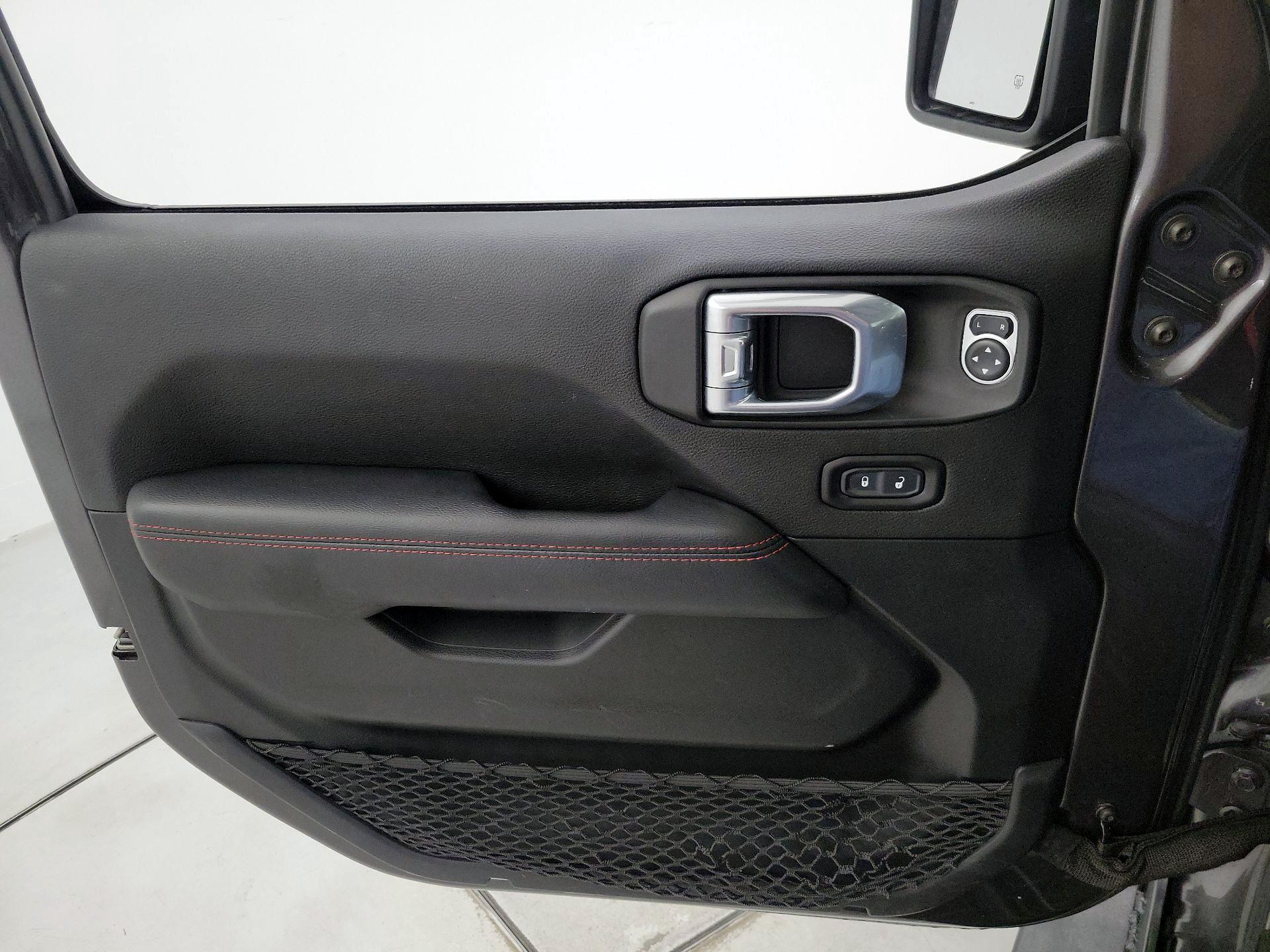 Thumbnail: 2021 Jeep Wrangler - 12