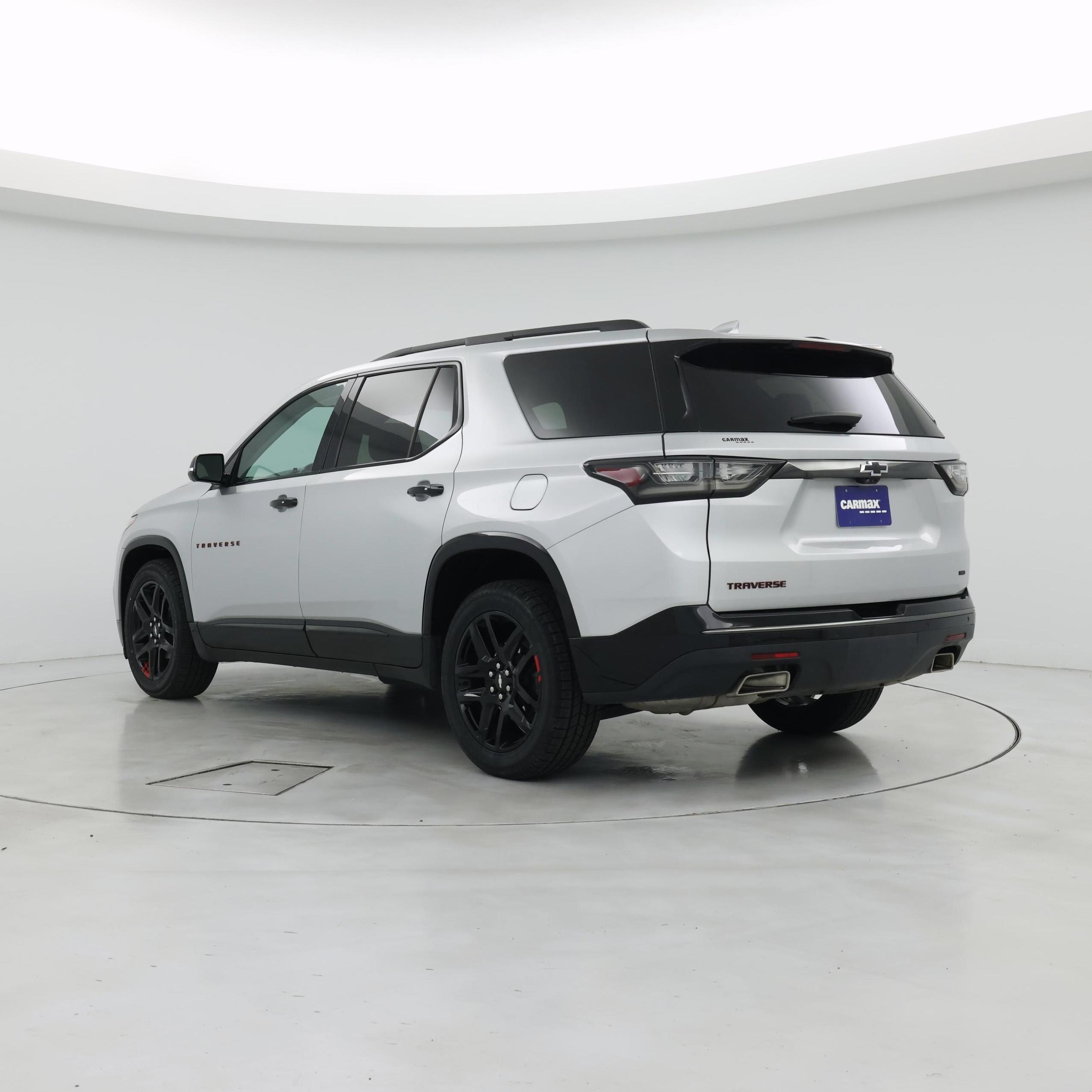Thumbnail: 2021 Chevrolet Traverse - 2