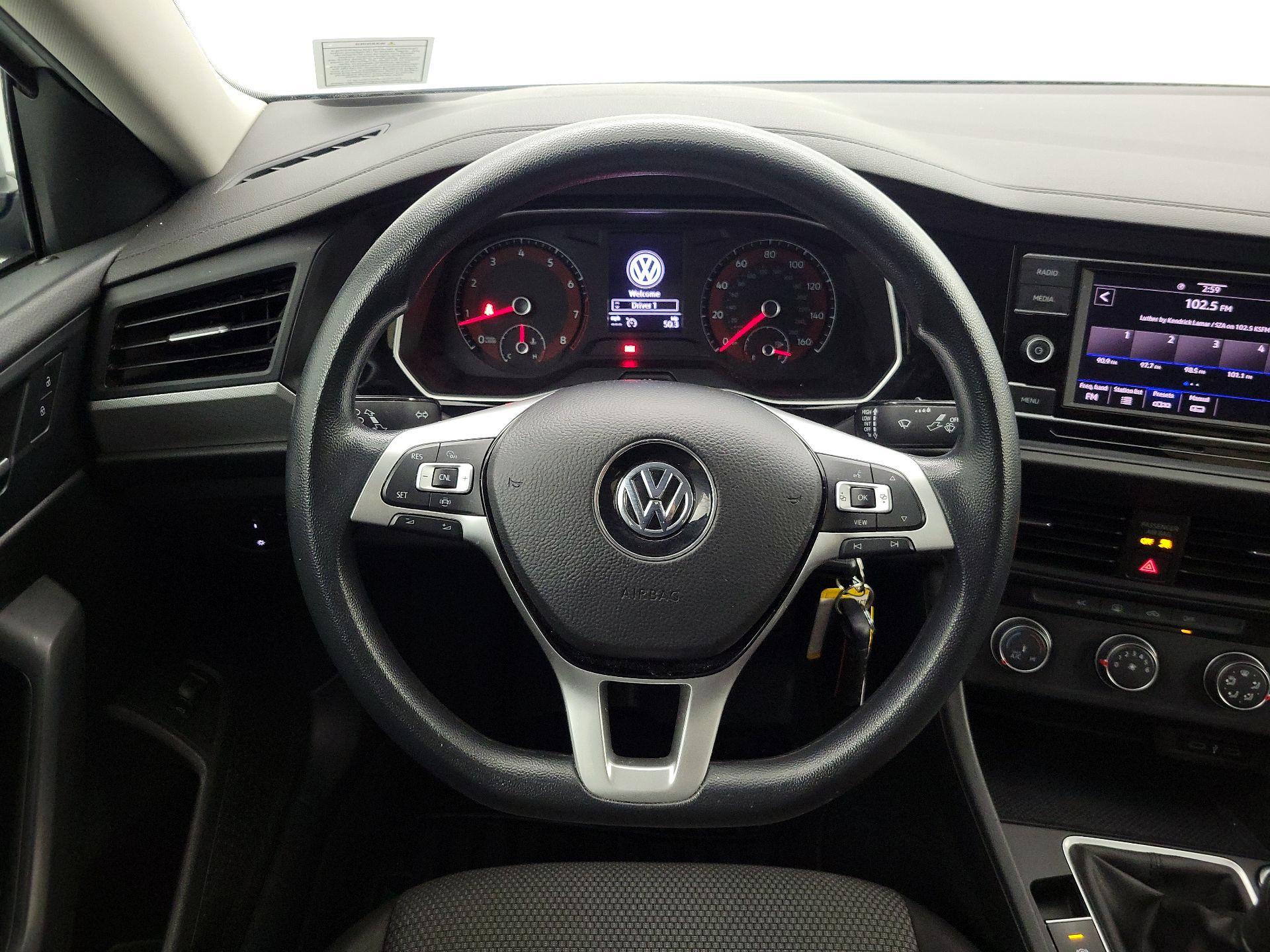 Thumbnail: 2020 Volkswagen Jetta - 10