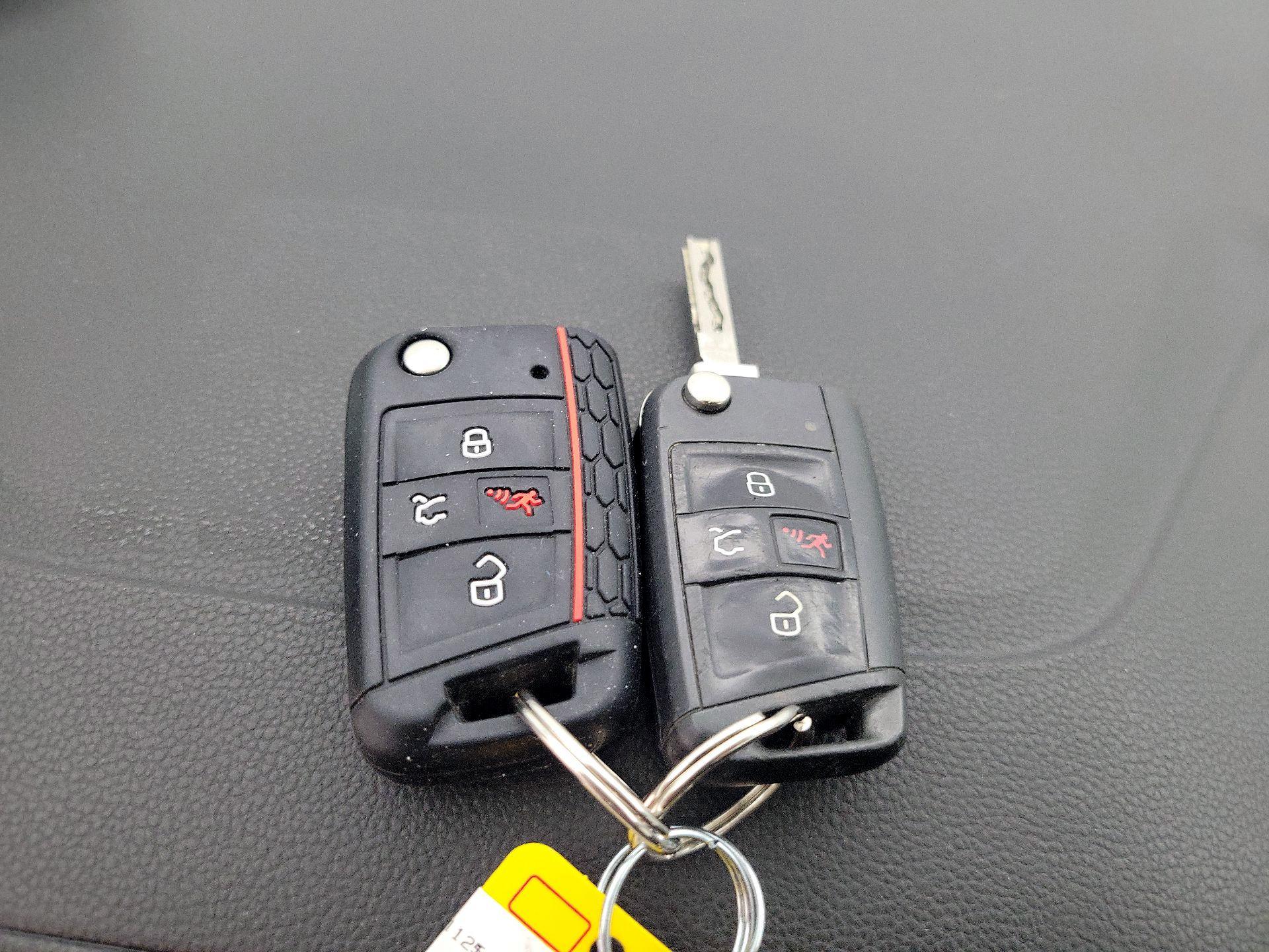 Thumbnail: 2020 Volkswagen Jetta - 20