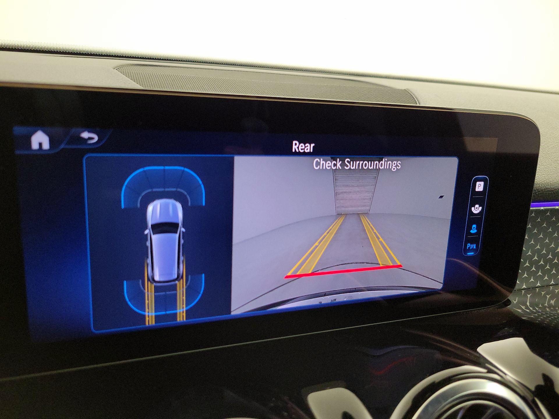 Thumbnail: 2025 Mercedes-Benz GLB - 13