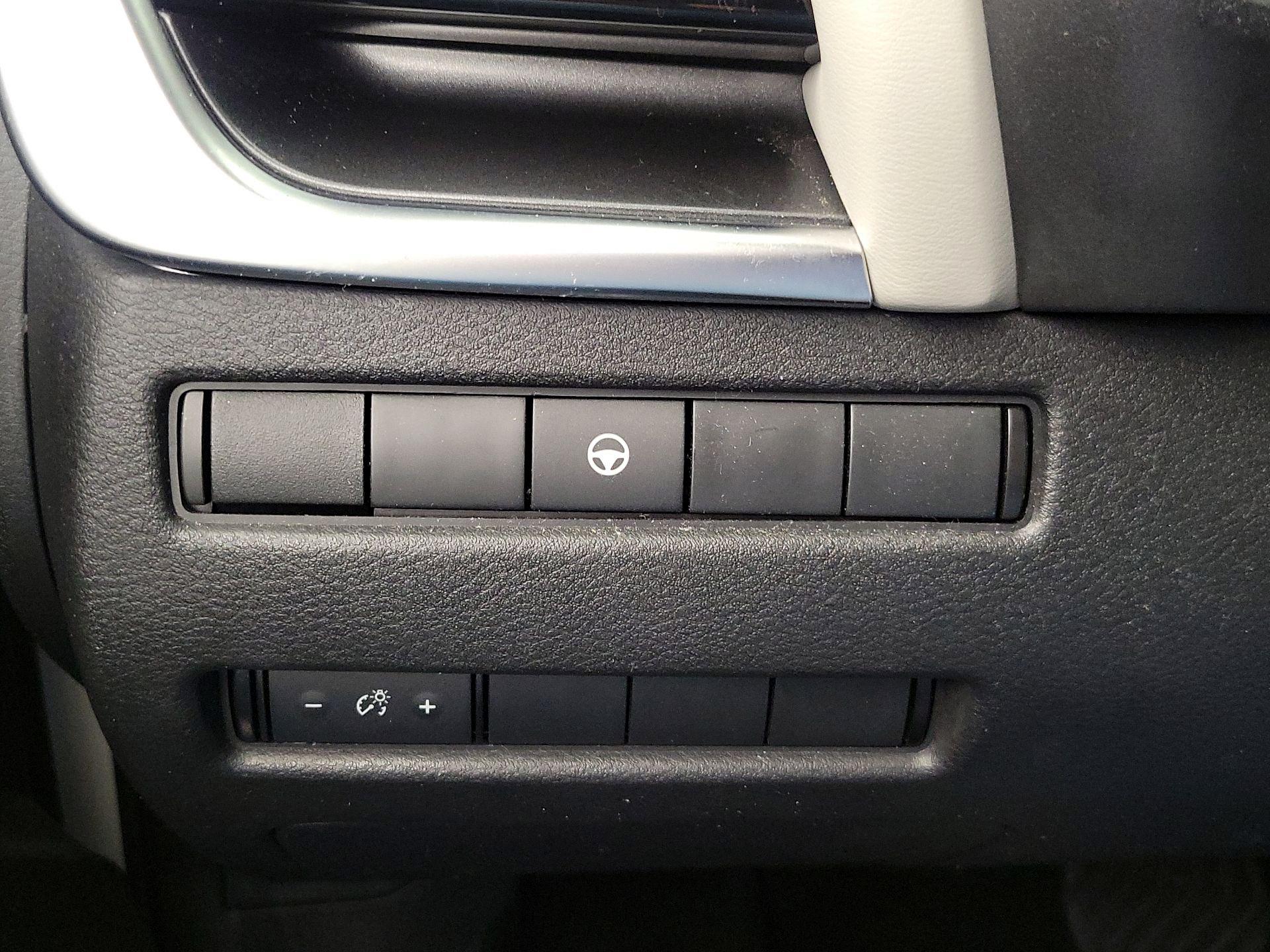 Thumbnail: 2021 Nissan Rogue - 13