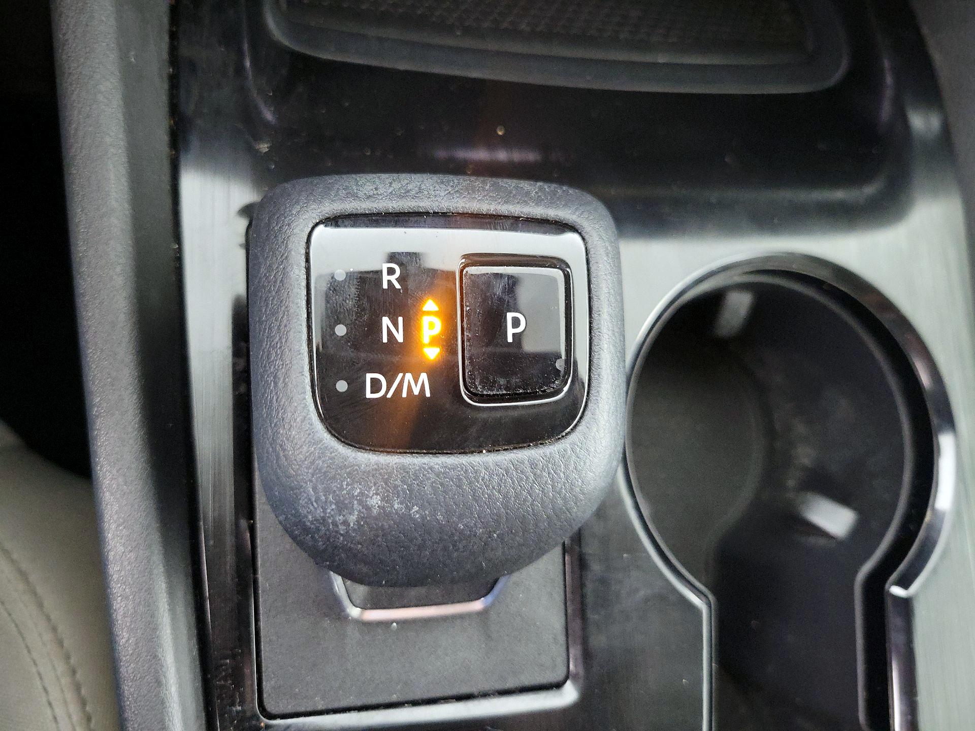 Thumbnail: 2021 Nissan Rogue - 16