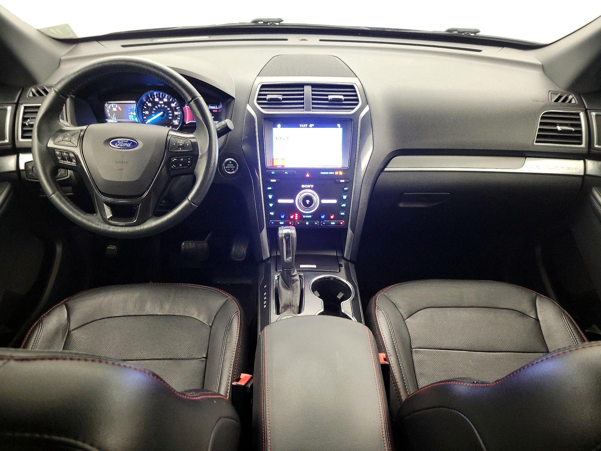 Thumbnail: 2019 Ford Explorer - 9