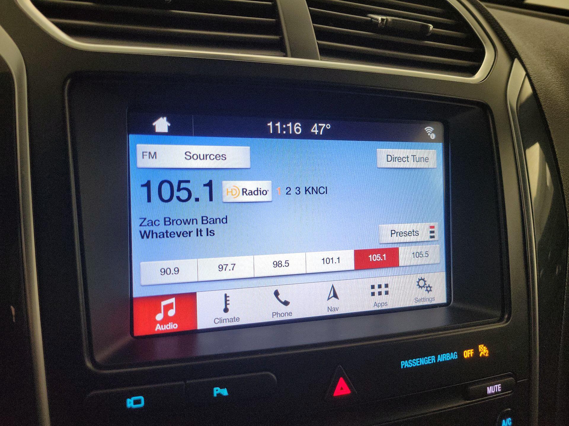 Thumbnail: 2019 Ford Explorer - 15