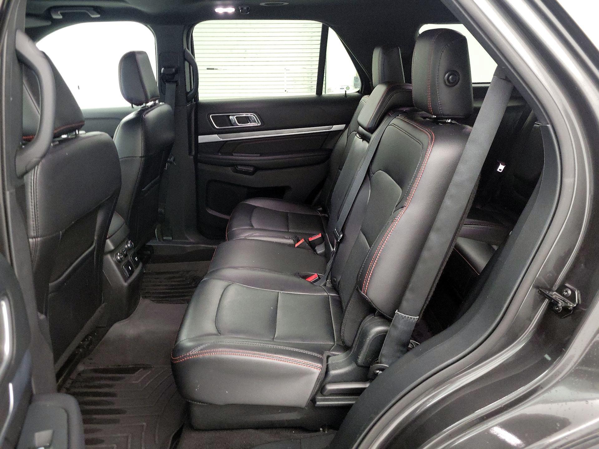 Thumbnail: 2019 Ford Explorer - 18