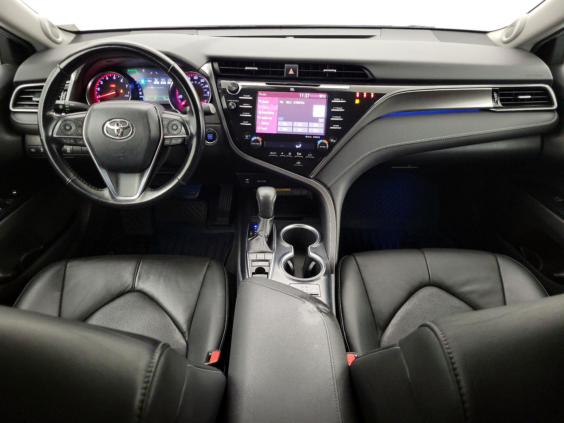 Thumbnail: 2019 Toyota Camry - 9