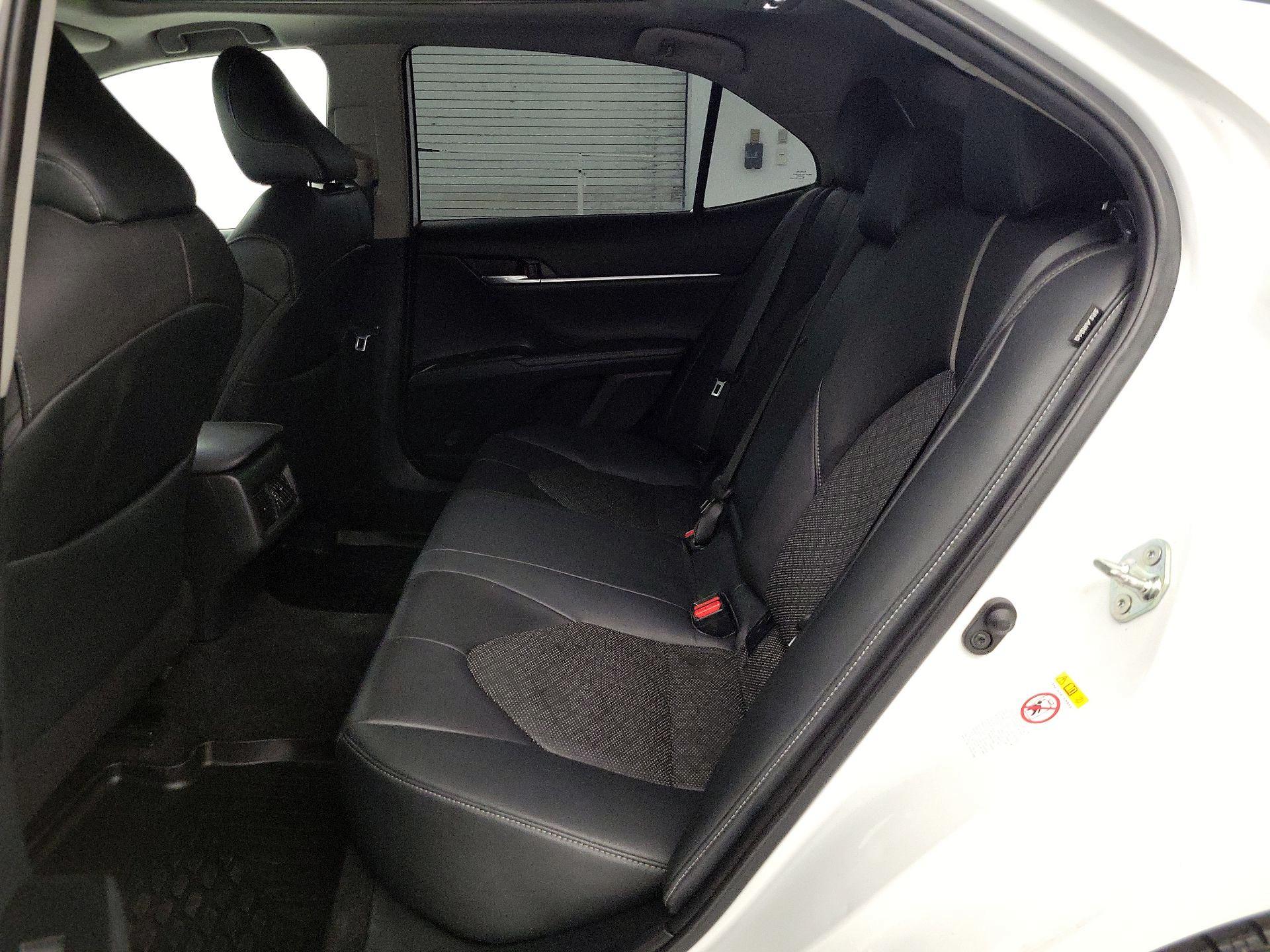 Thumbnail: 2019 Toyota Camry - 19