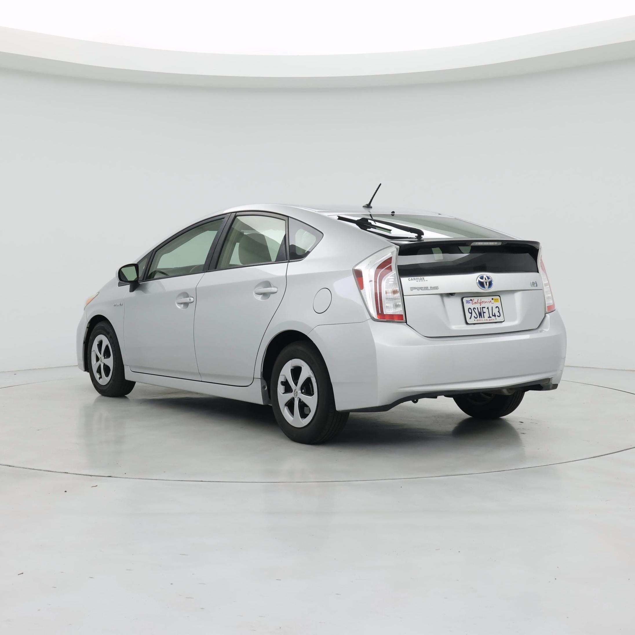 Thumbnail: 2015 Toyota Prius - 2