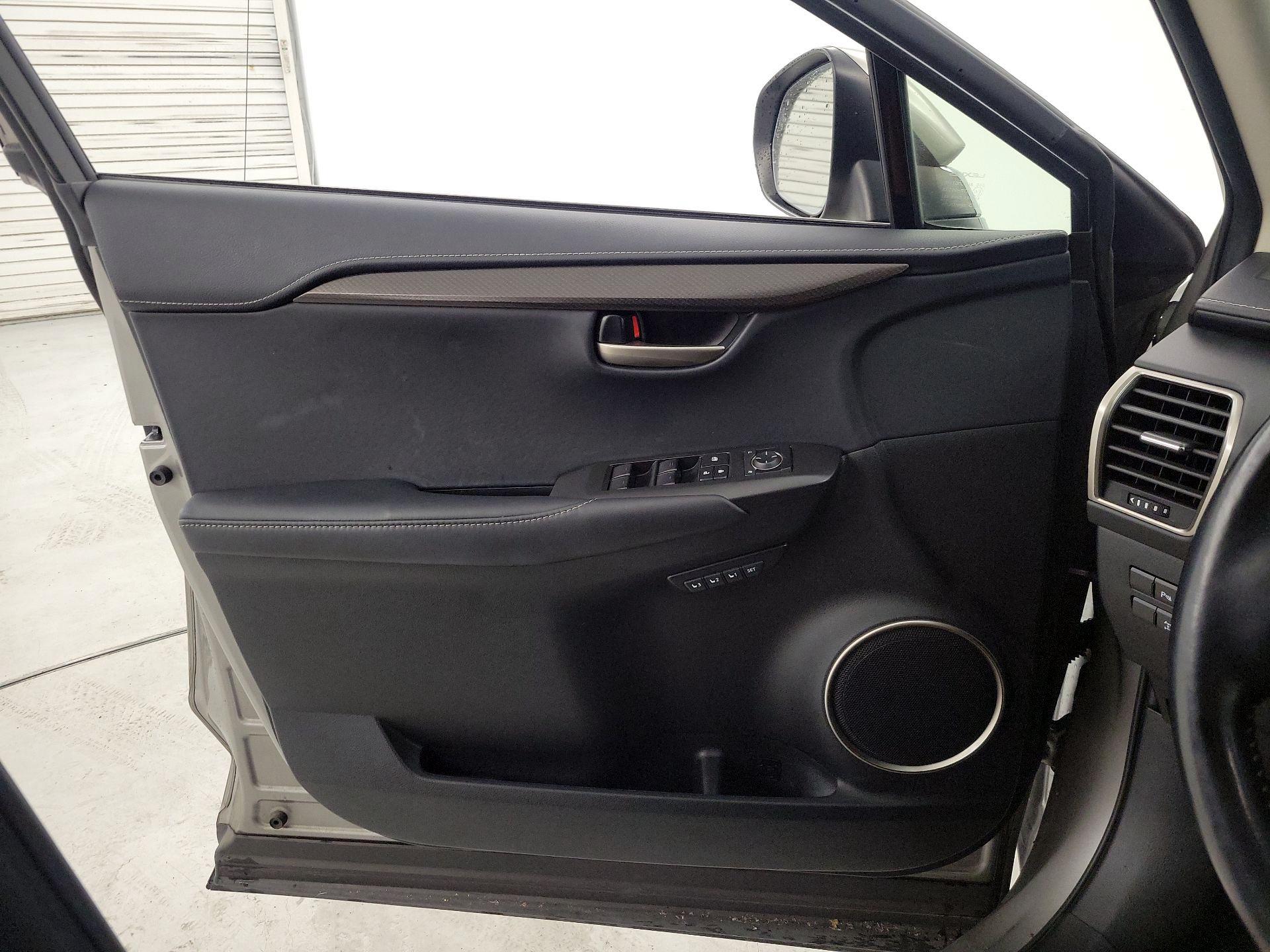 Thumbnail: 2016 Lexus NX - 12