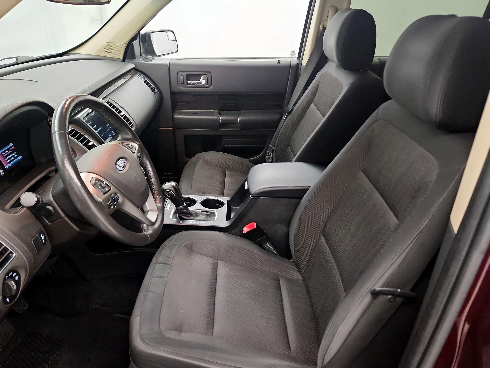 Thumbnail: 2018 Ford Flex - 11