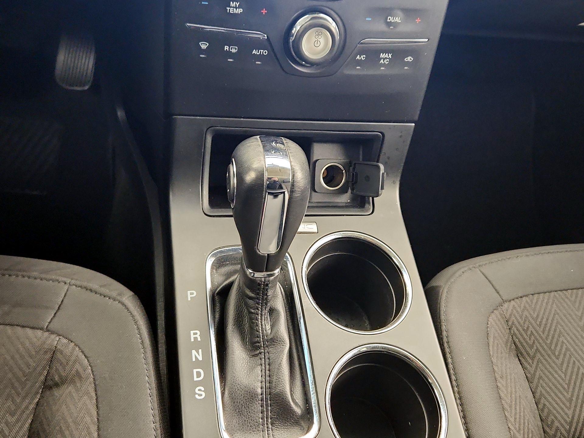 Thumbnail: 2018 Ford Flex - 17