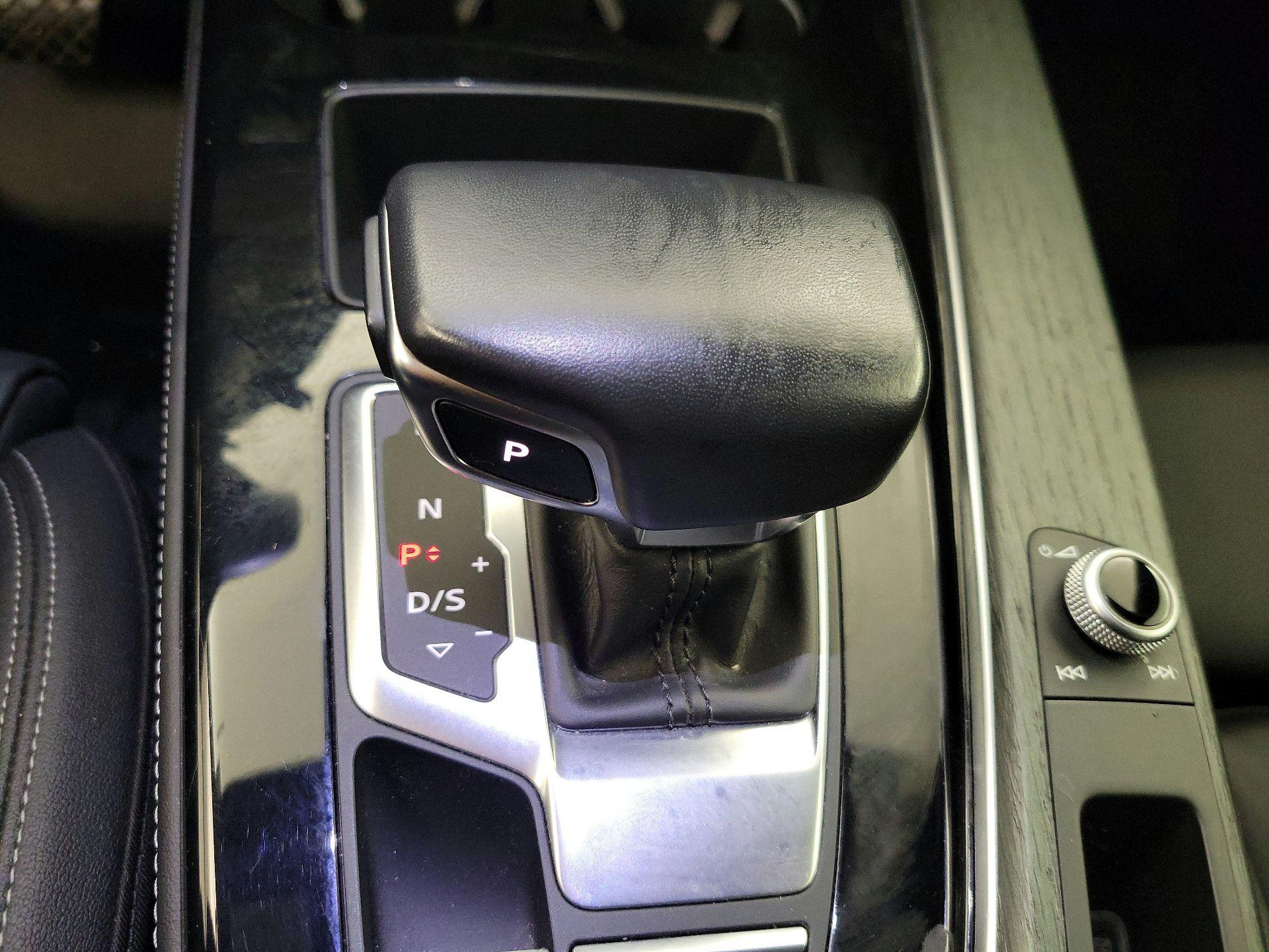 Thumbnail: 2022 Audi A4 - 16