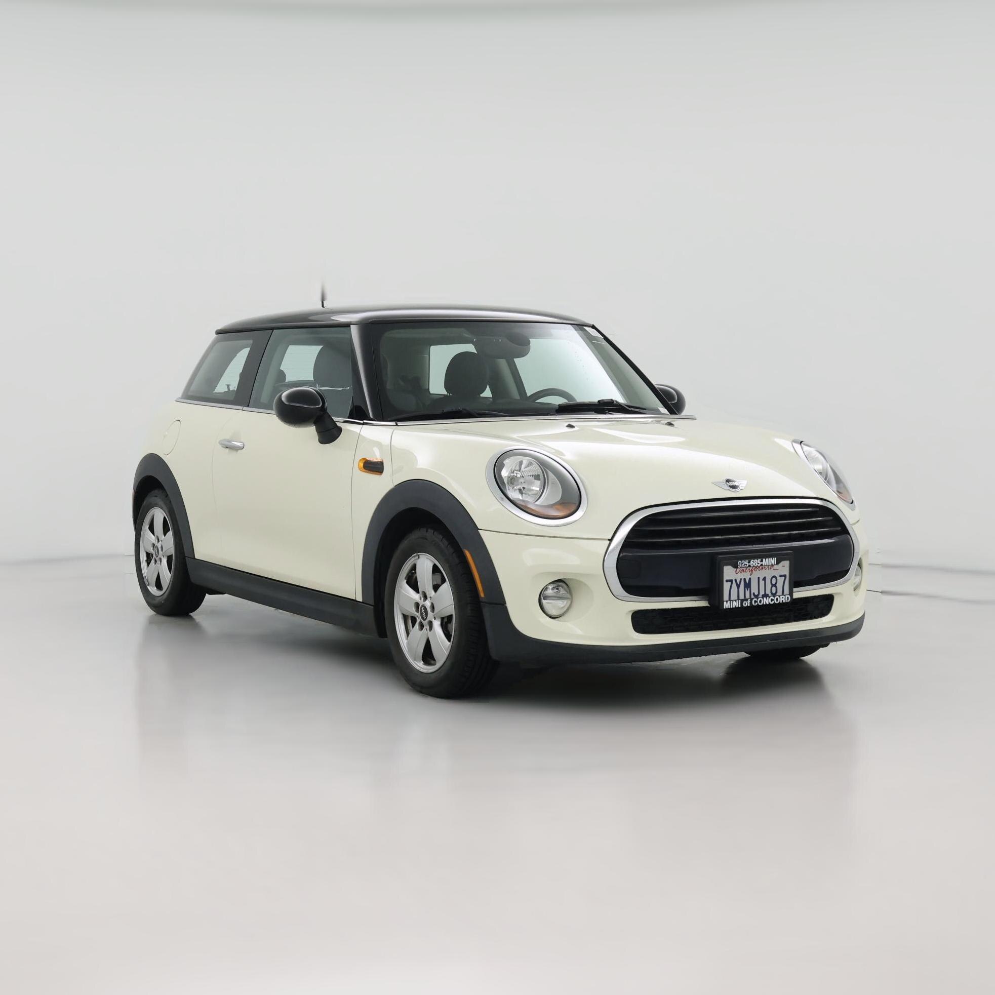 Thumbnail: 2017 MINI Cooper Hardtop - 1