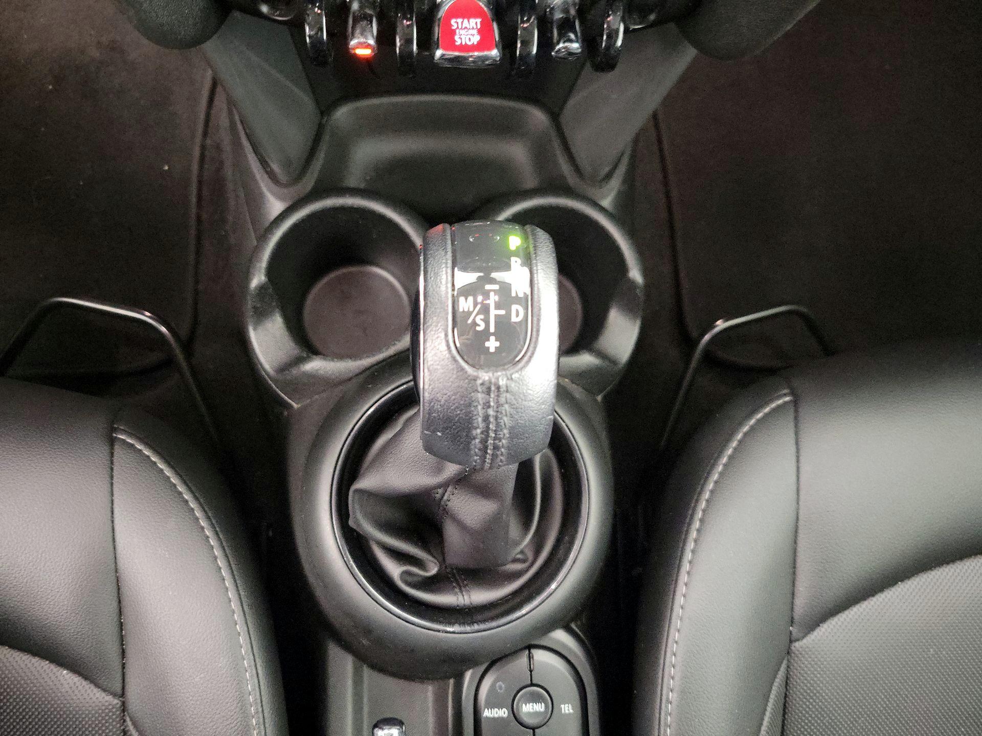 Thumbnail: 2017 MINI Cooper Hardtop - 15