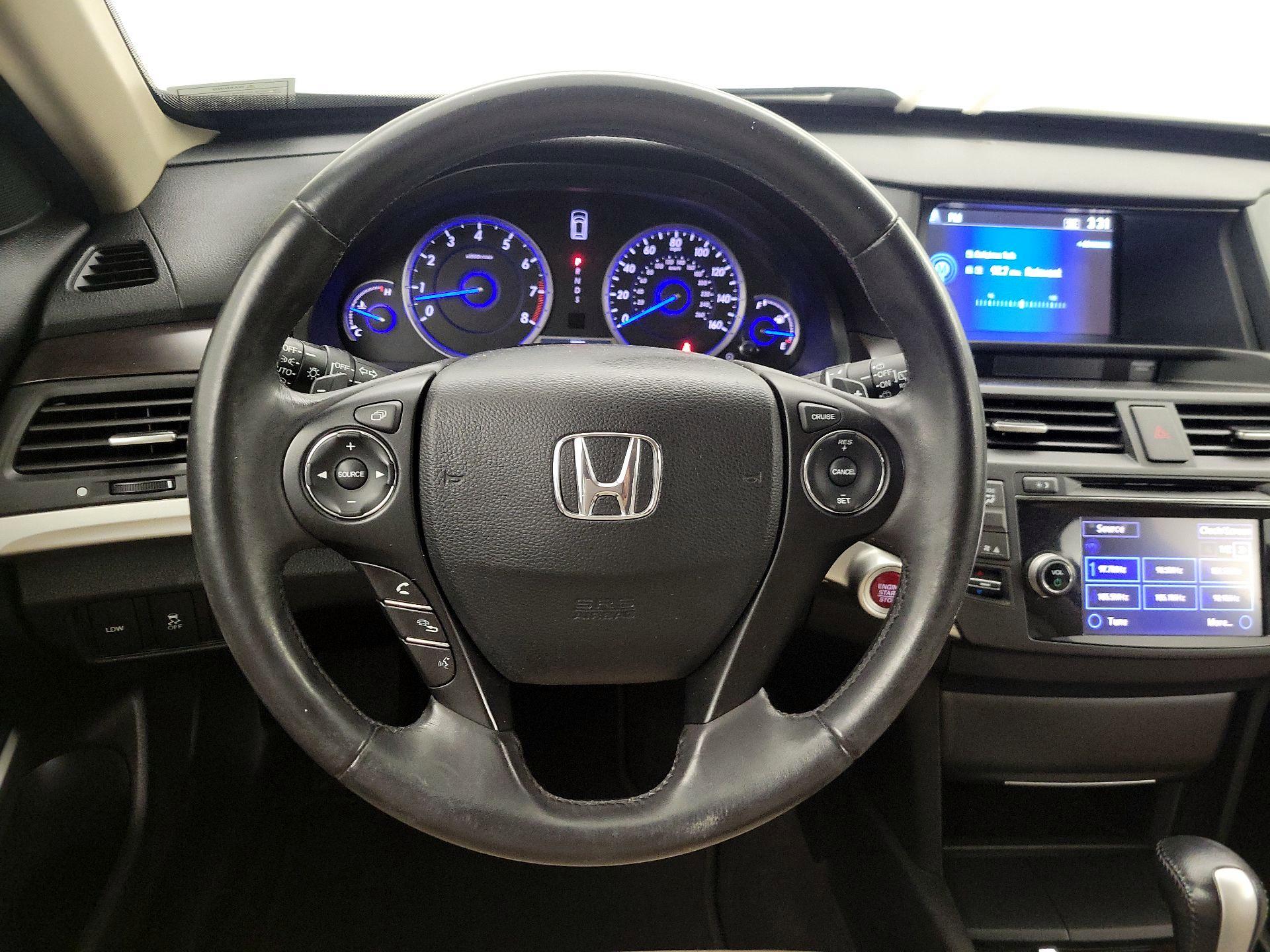 Thumbnail: 2015 Honda Accord Crosstour - 10