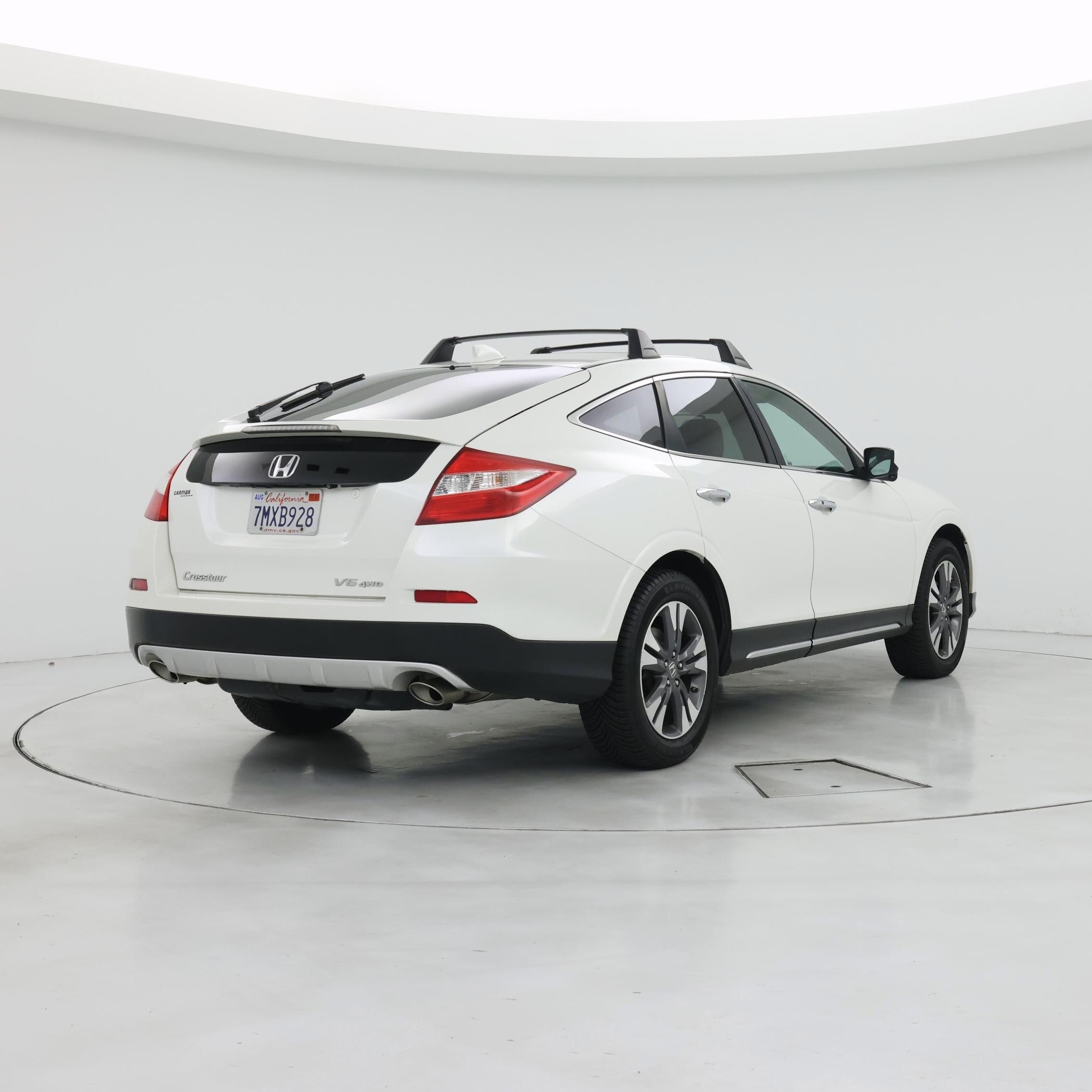 Thumbnail: 2015 Honda Accord Crosstour - 8