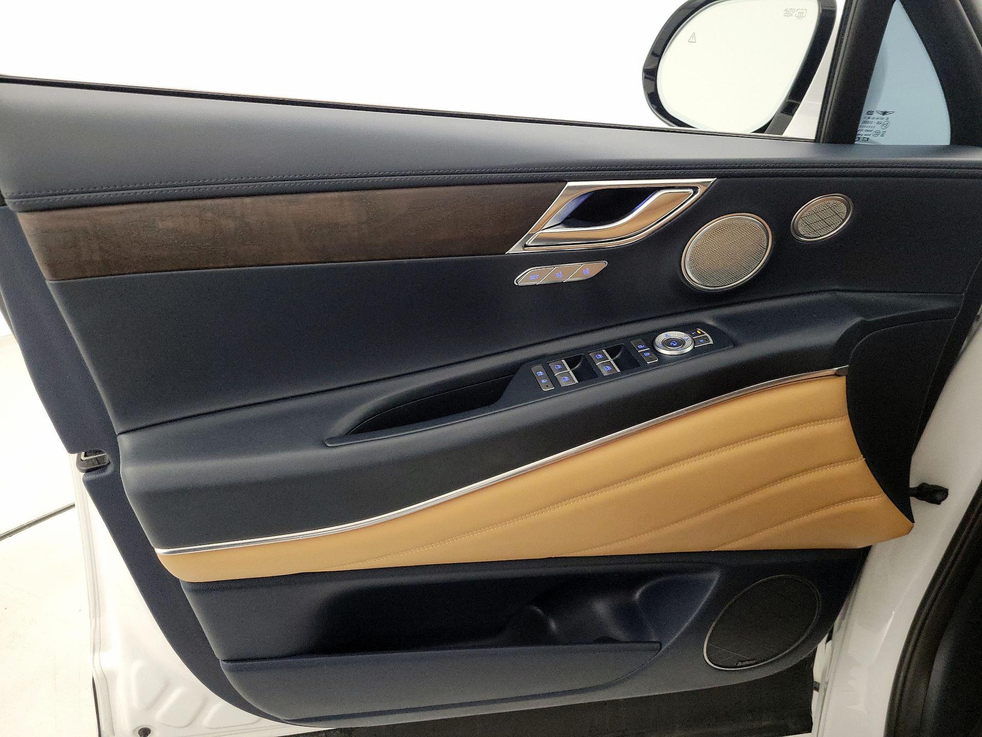 Thumbnail: 2023 Genesis GV80 - 12