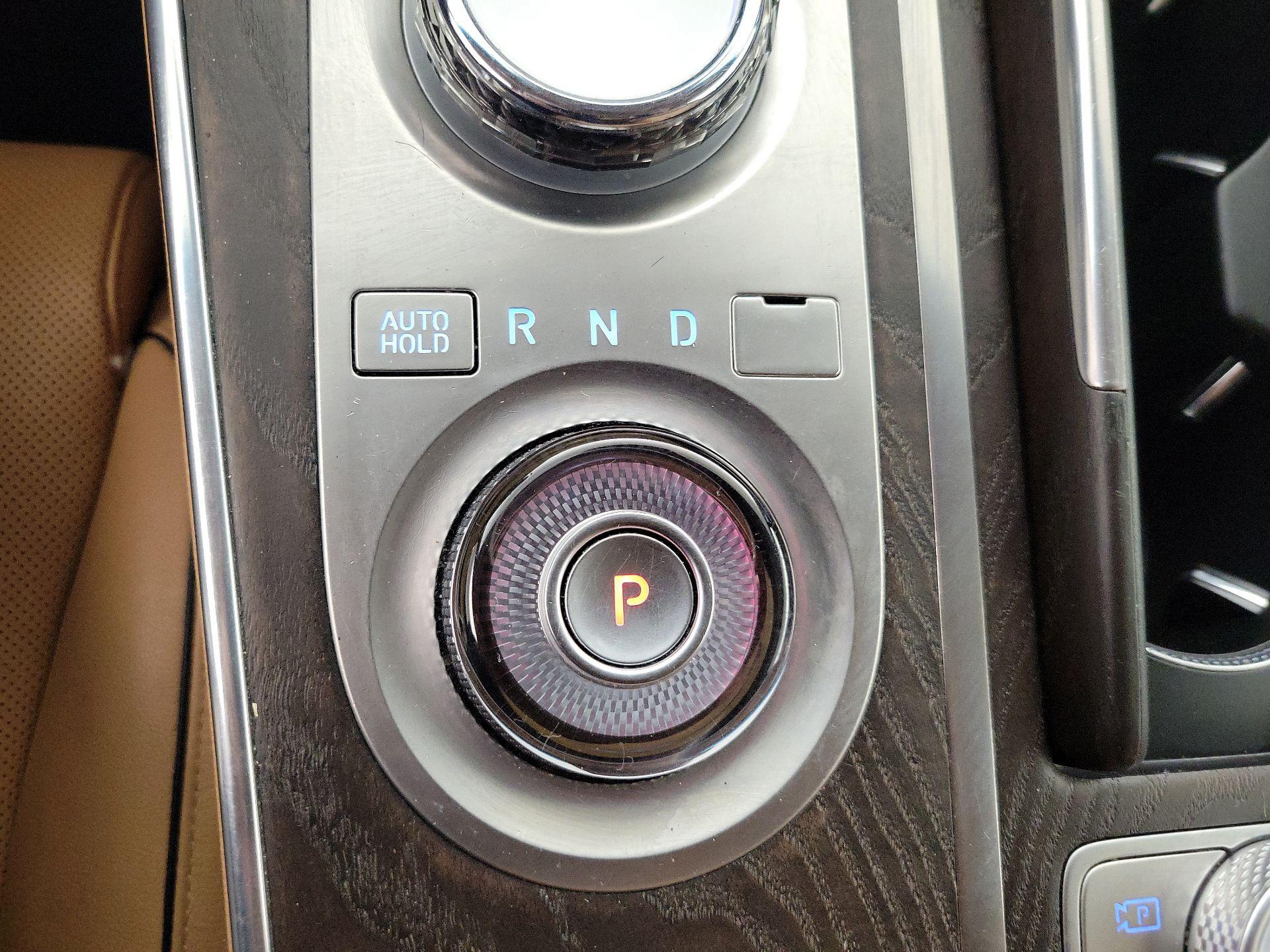 Thumbnail: 2023 Genesis GV80 - 18