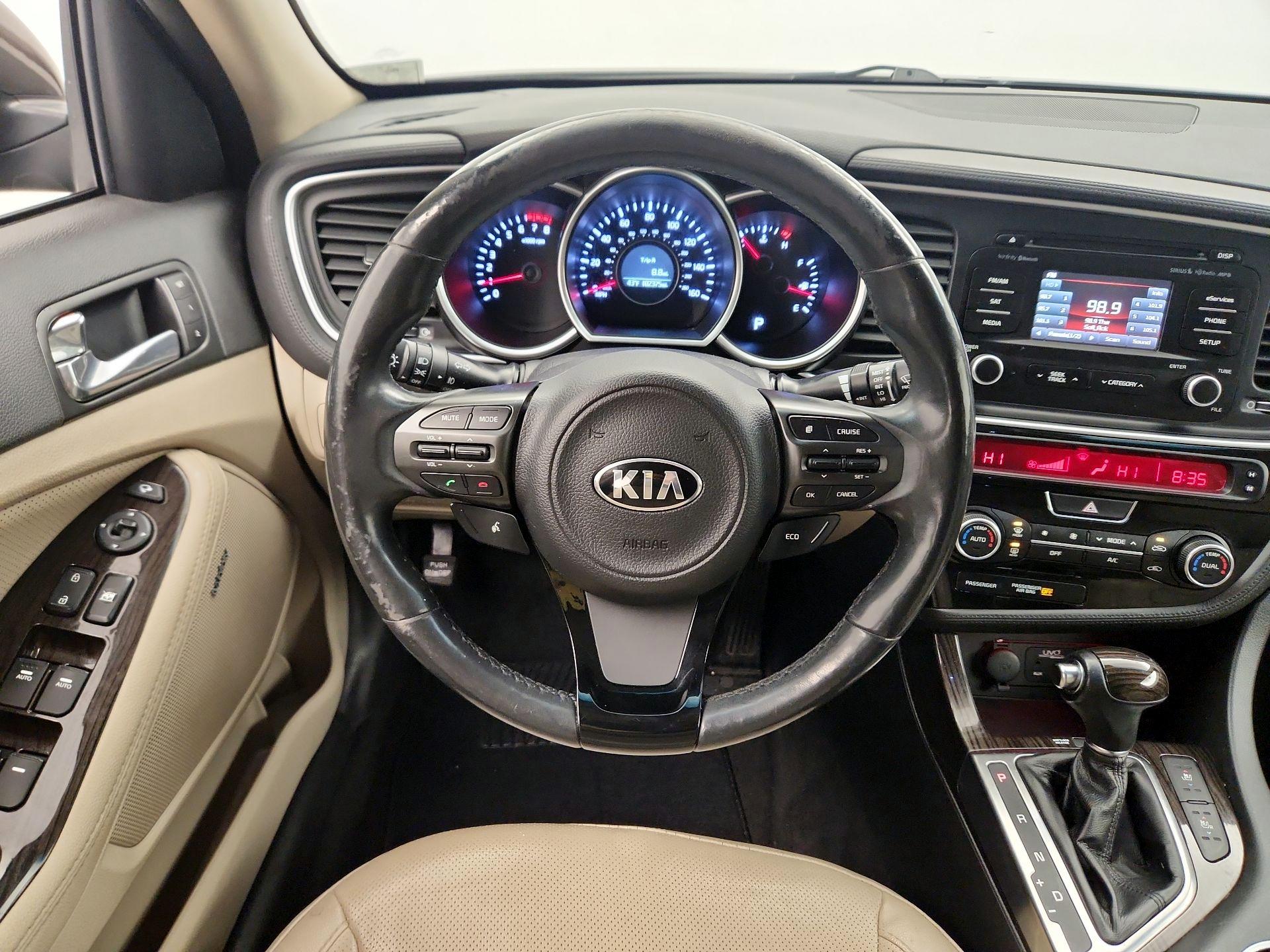 Thumbnail: 2015 Kia Optima - 10